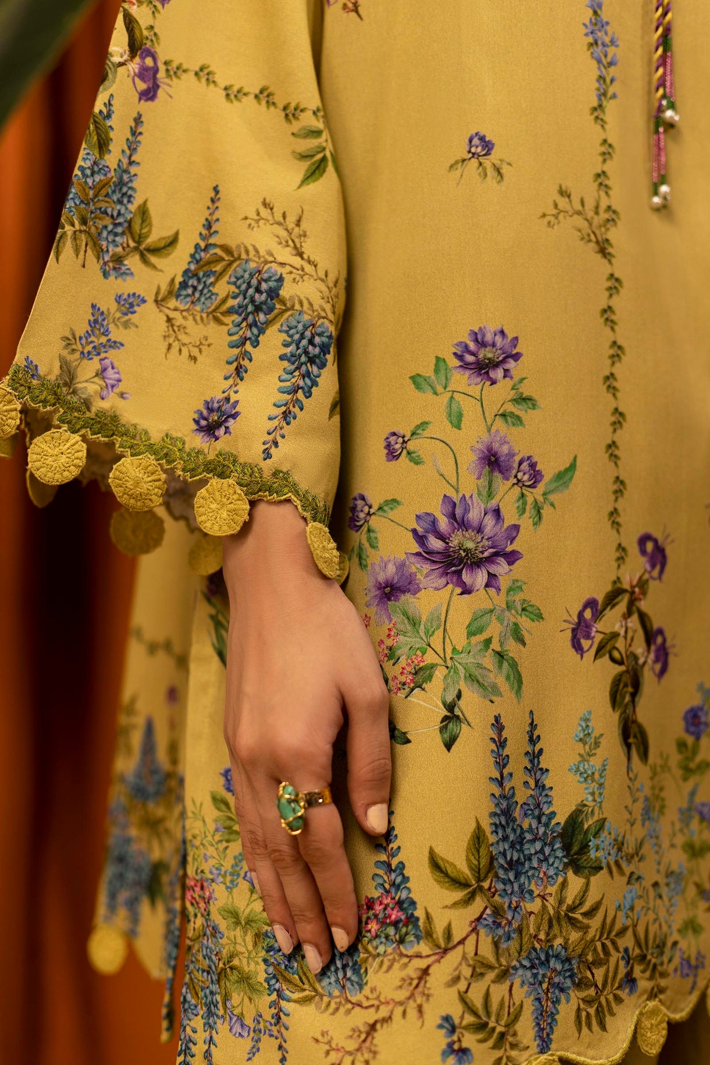 M253-013A-3CQ | Sana Safinaz Muzlin Winter Collection 2025