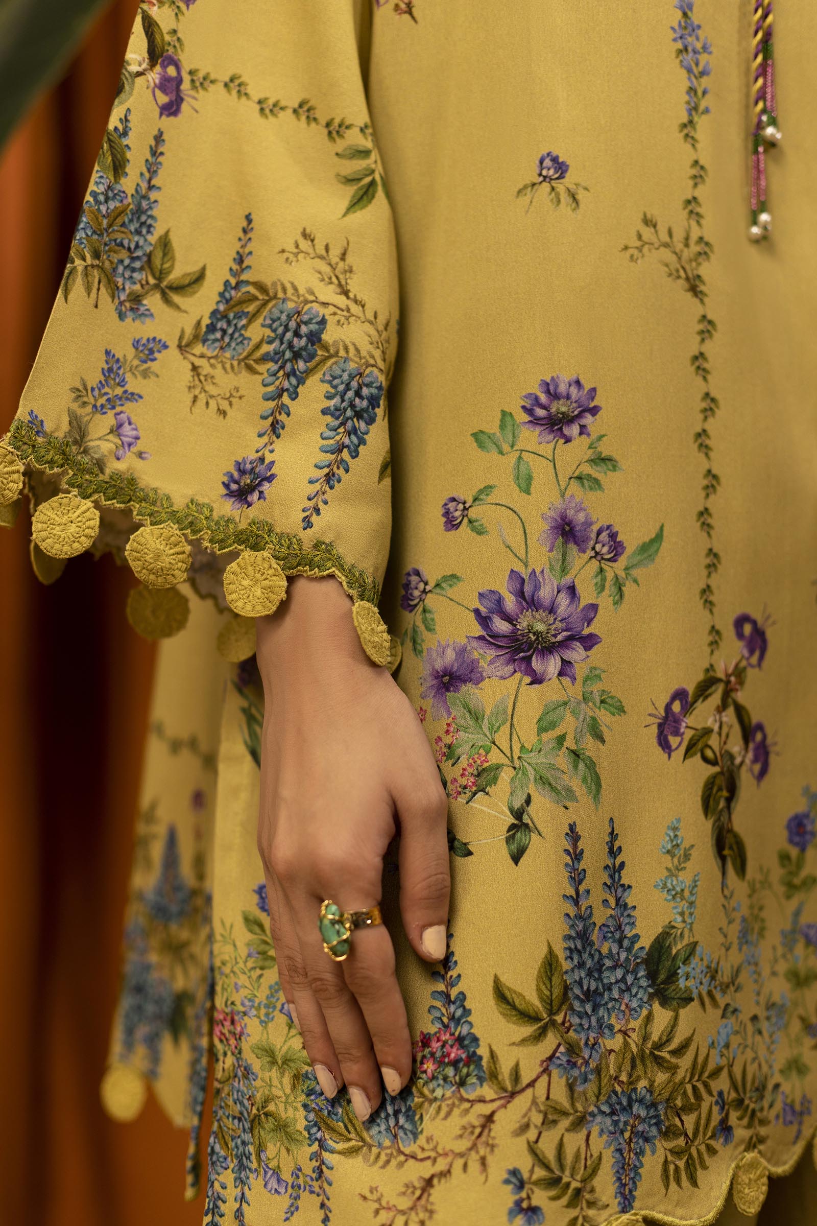 M253-013A-3CQ | Sana Safinaz Muzlin Winter Collection 2025