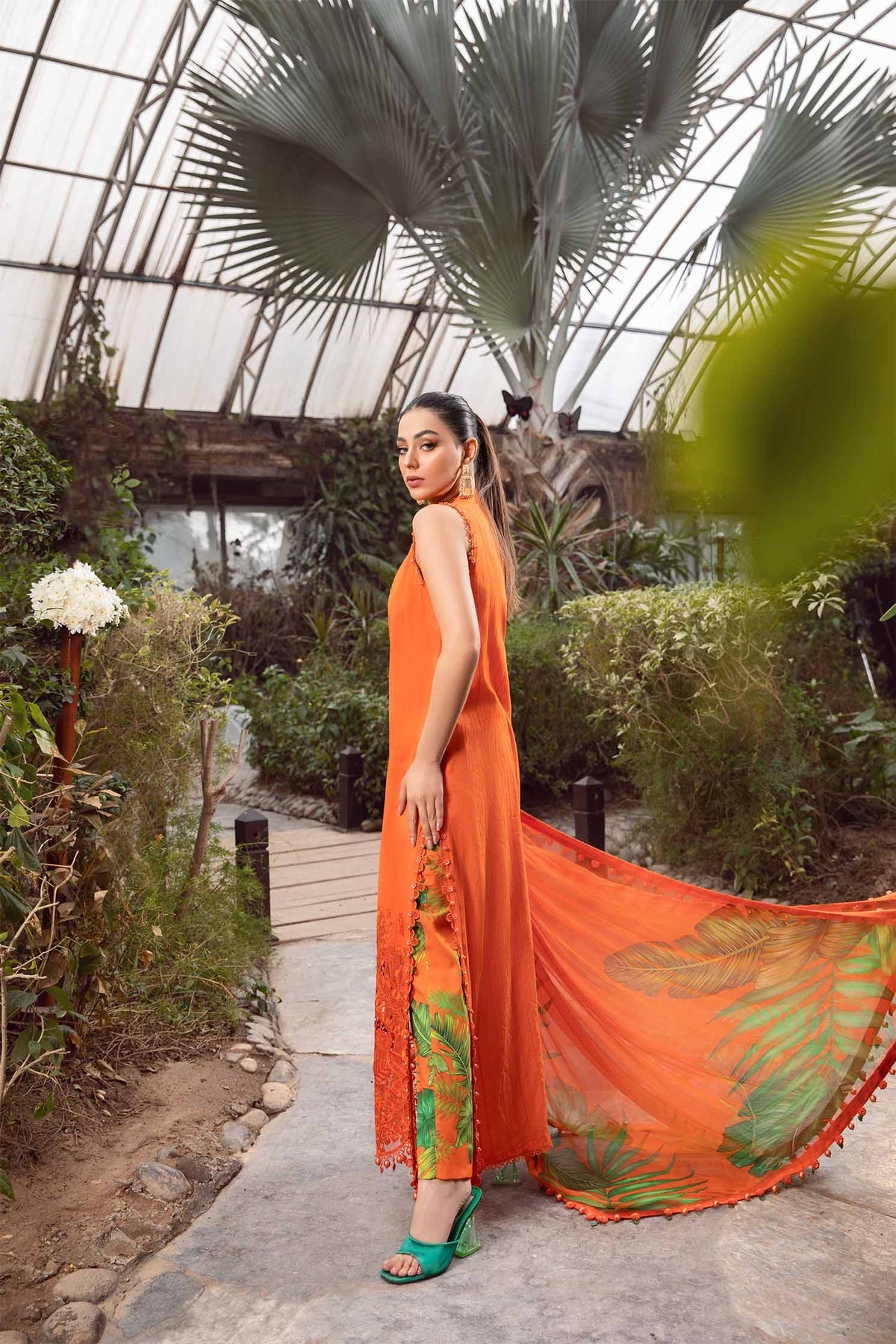 MPT-2101-A | Maria B | Mprints Spring Summer Lawn 2024