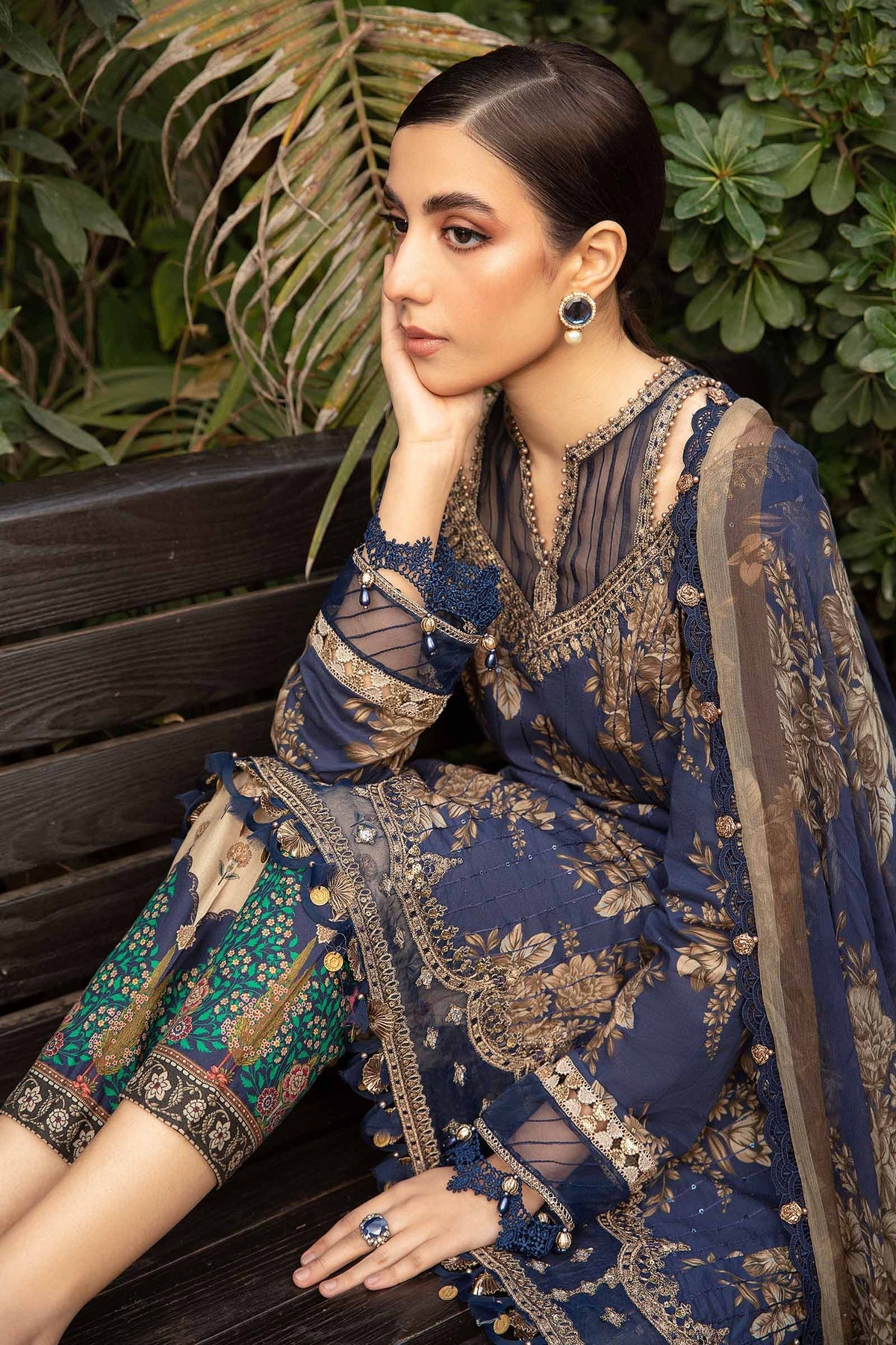 MPT-2110-B | Maria B | Mprints Spring Summer Lawn 2024