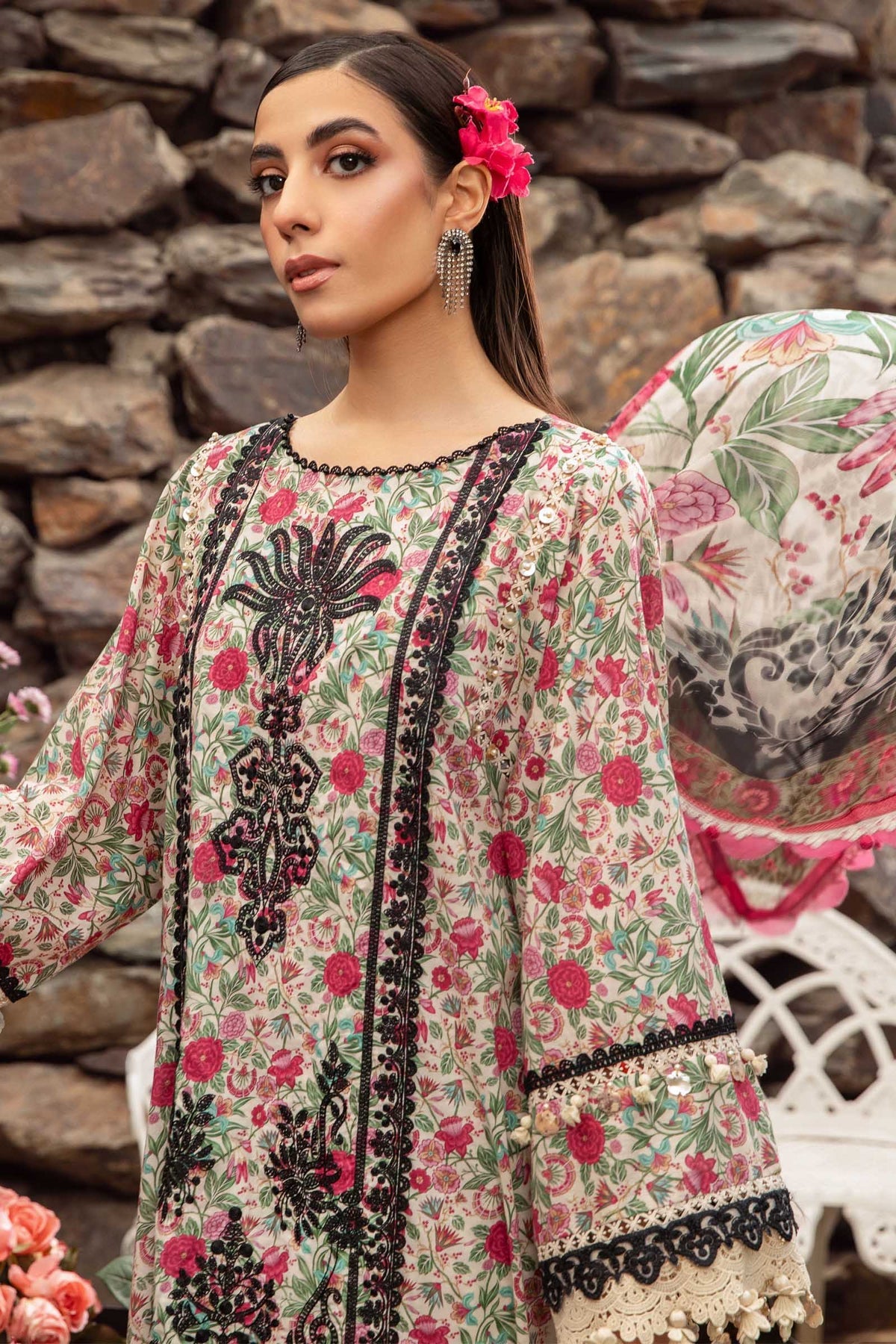 MPT-2113-A | Maria B | Mprints Spring Summer Lawn 2024