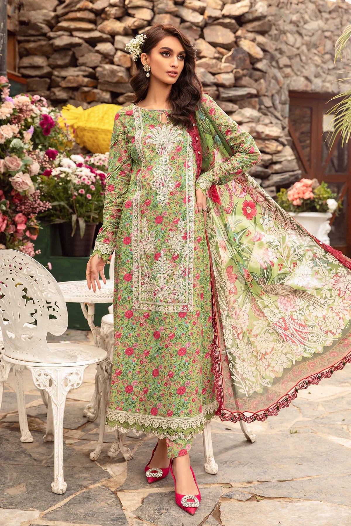 MPT-2113-B | Maria B | Mprints Spring Summer Lawn 2024
