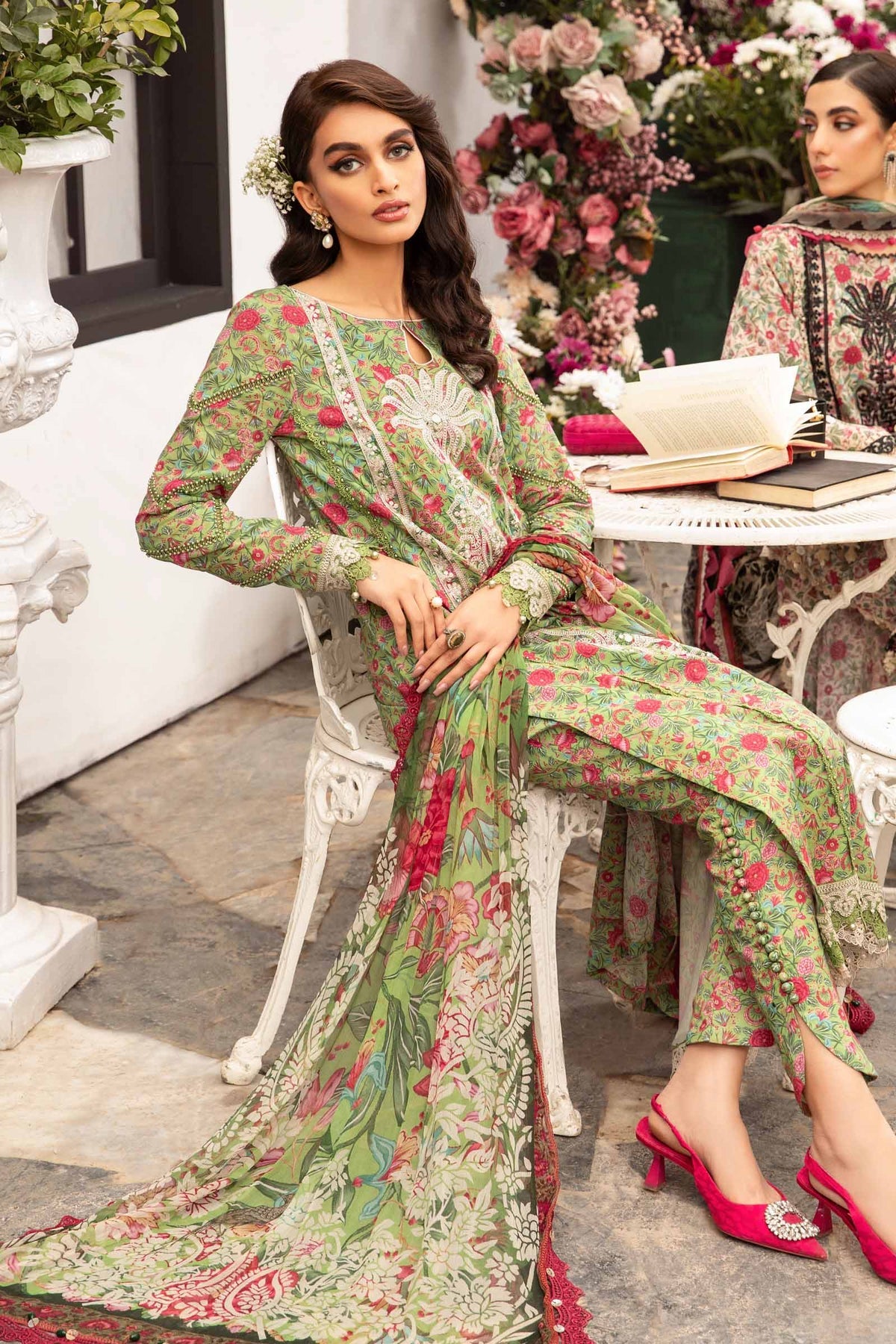 MPT-2113-B | Maria B | Mprints Spring Summer Lawn 2024