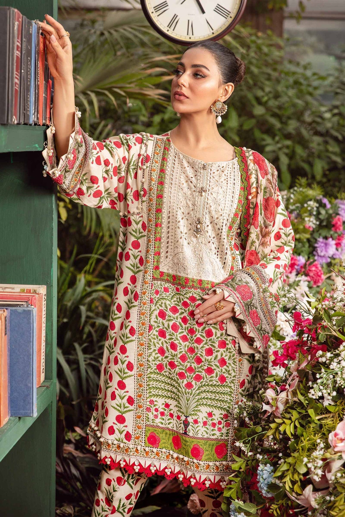 MPT-2114-A | Maria B | Mprints Spring Summer Lawn 2024