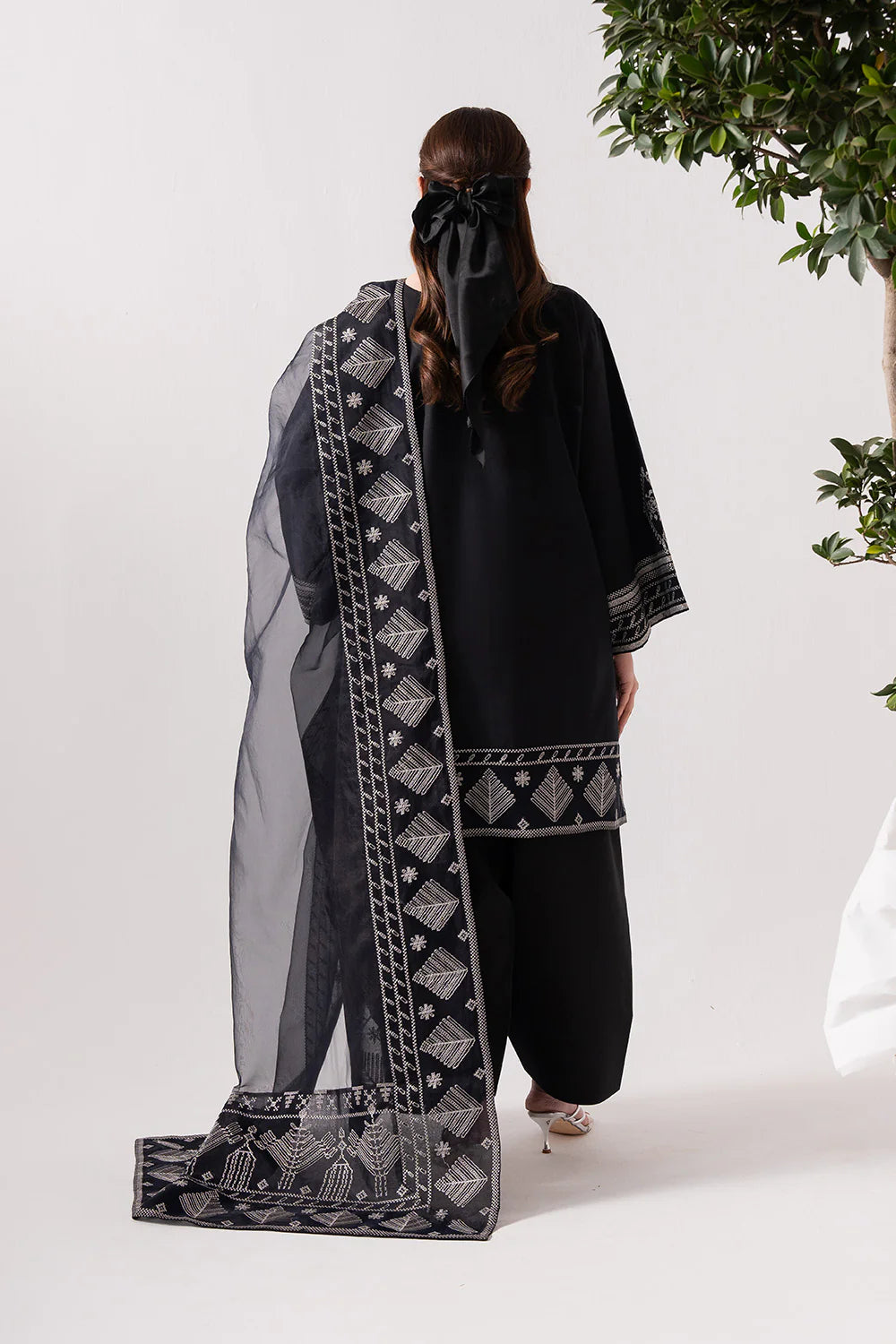 KAIROS - MS50136 | Maryam And Maria | Luxury Lawn 2025