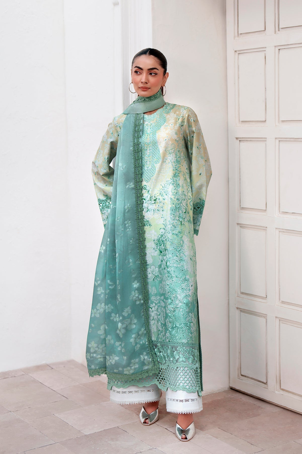 AURYN | Afrozeh  | Sunspell Festive Lawn Collection 2026
