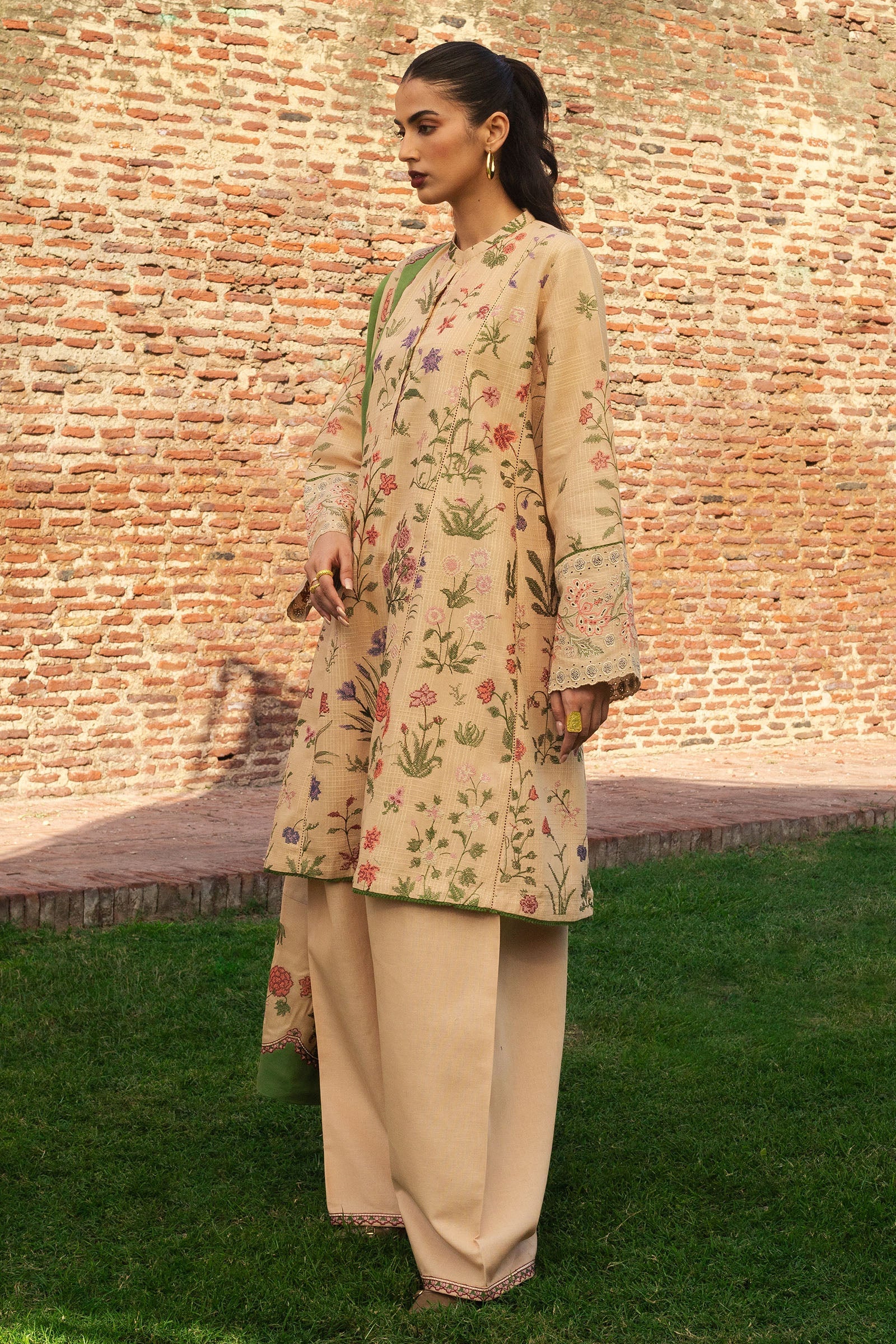 NEGAH-D3 | Zara Shahjahan | Winter Collection 2024