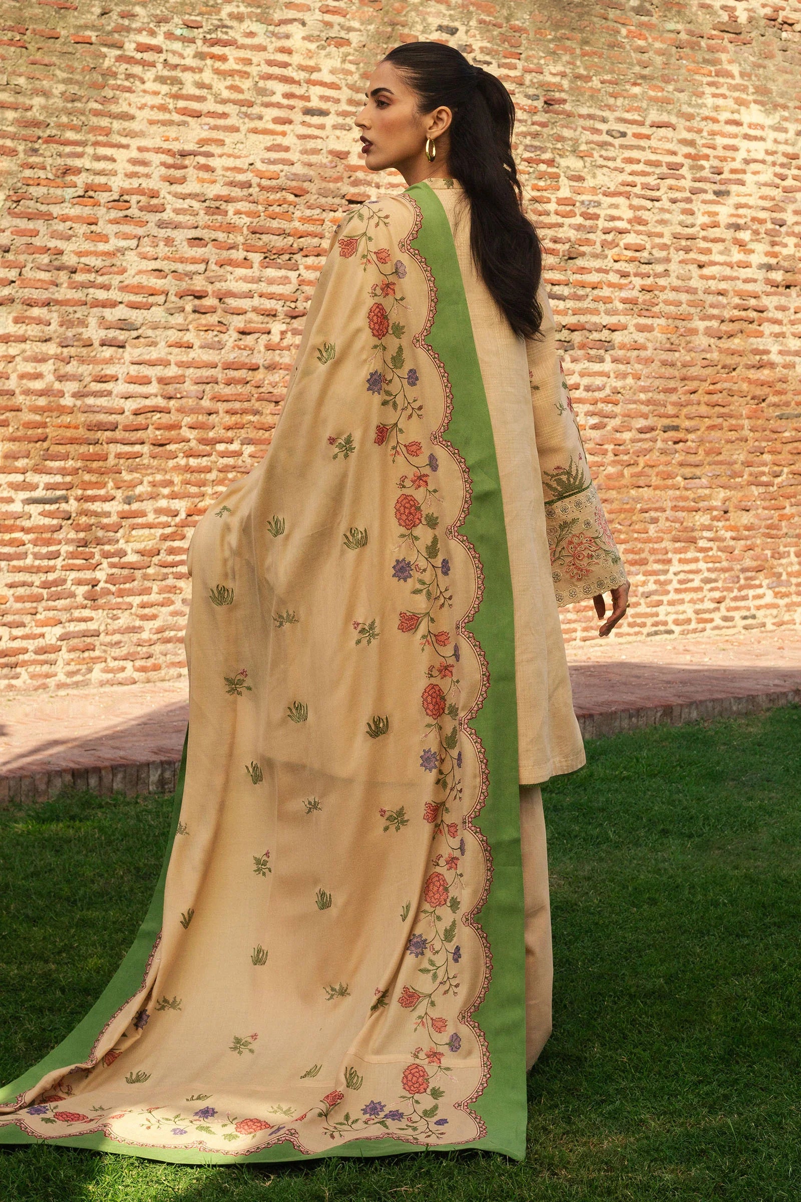 NEGAH-D3 | Zara Shahjahan | Winter Collection 2024