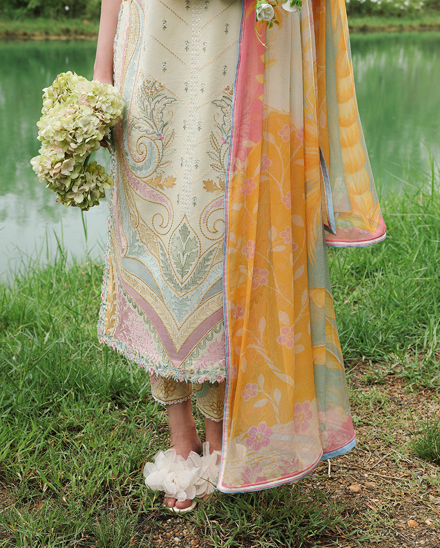 Nocturne Flora | Mushq | Hemline The Secret Garden Lawn 2026