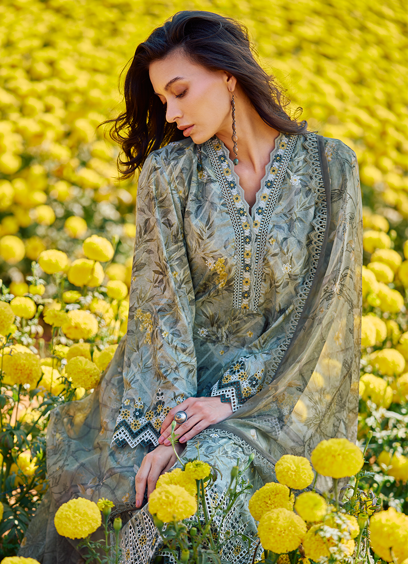 Surrina  | Image | Printkari Lawn 2024