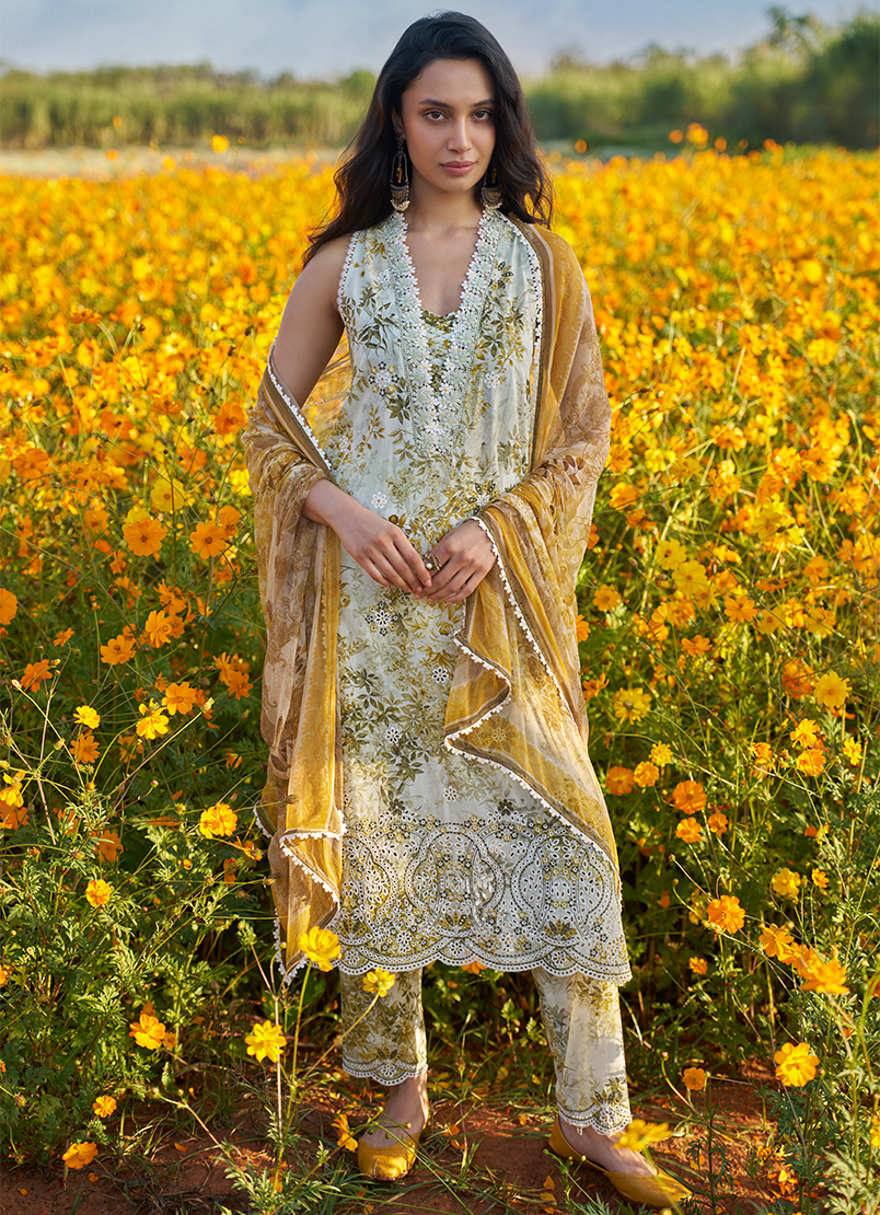Sabeen | Image | Printkari Lawn 2024