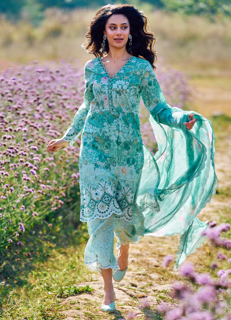 Amalia | Image | Printkari Lawn 2024