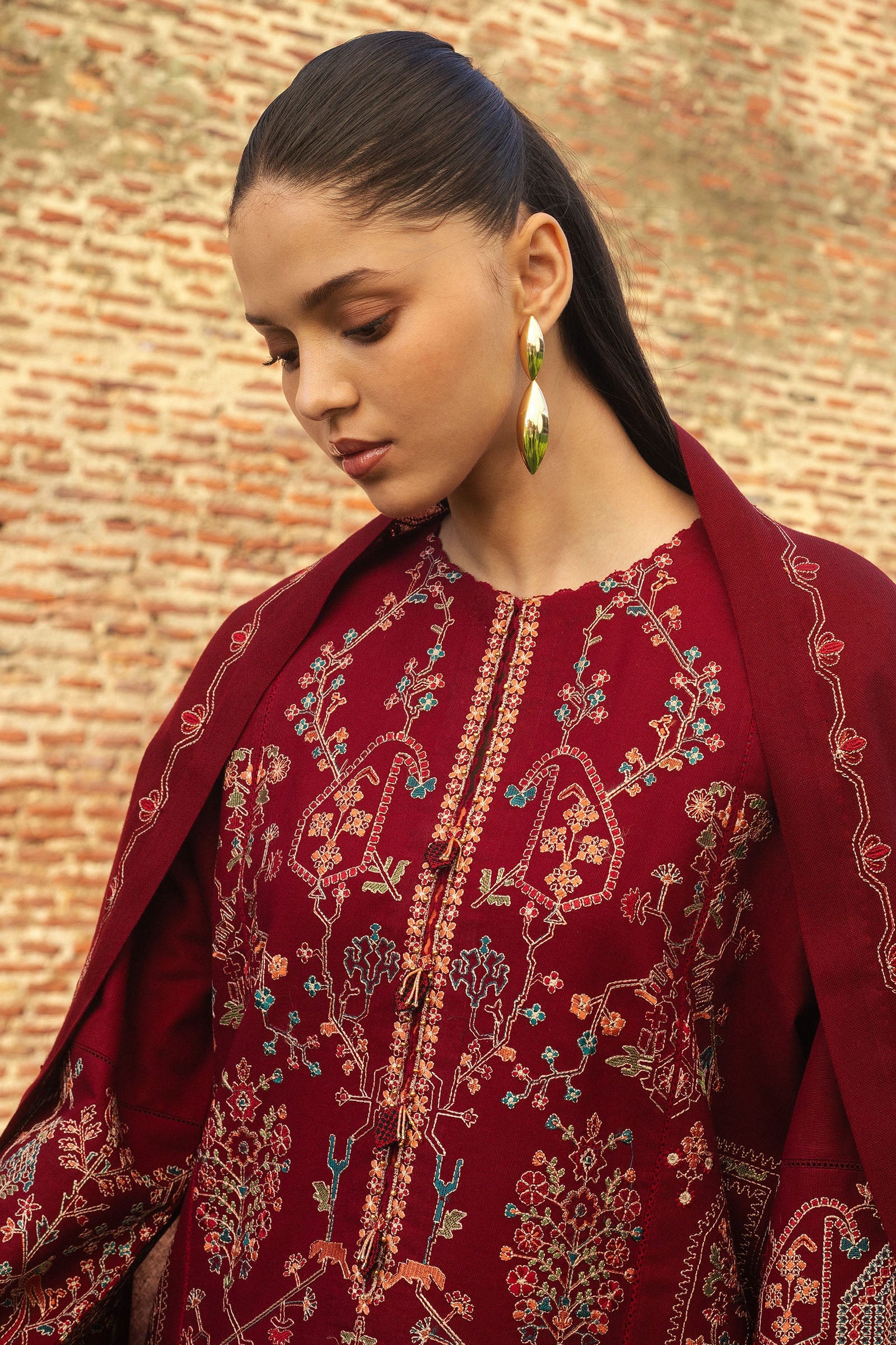 RAHA-D8 | Zara Shahjahan | Winter Collection 2024