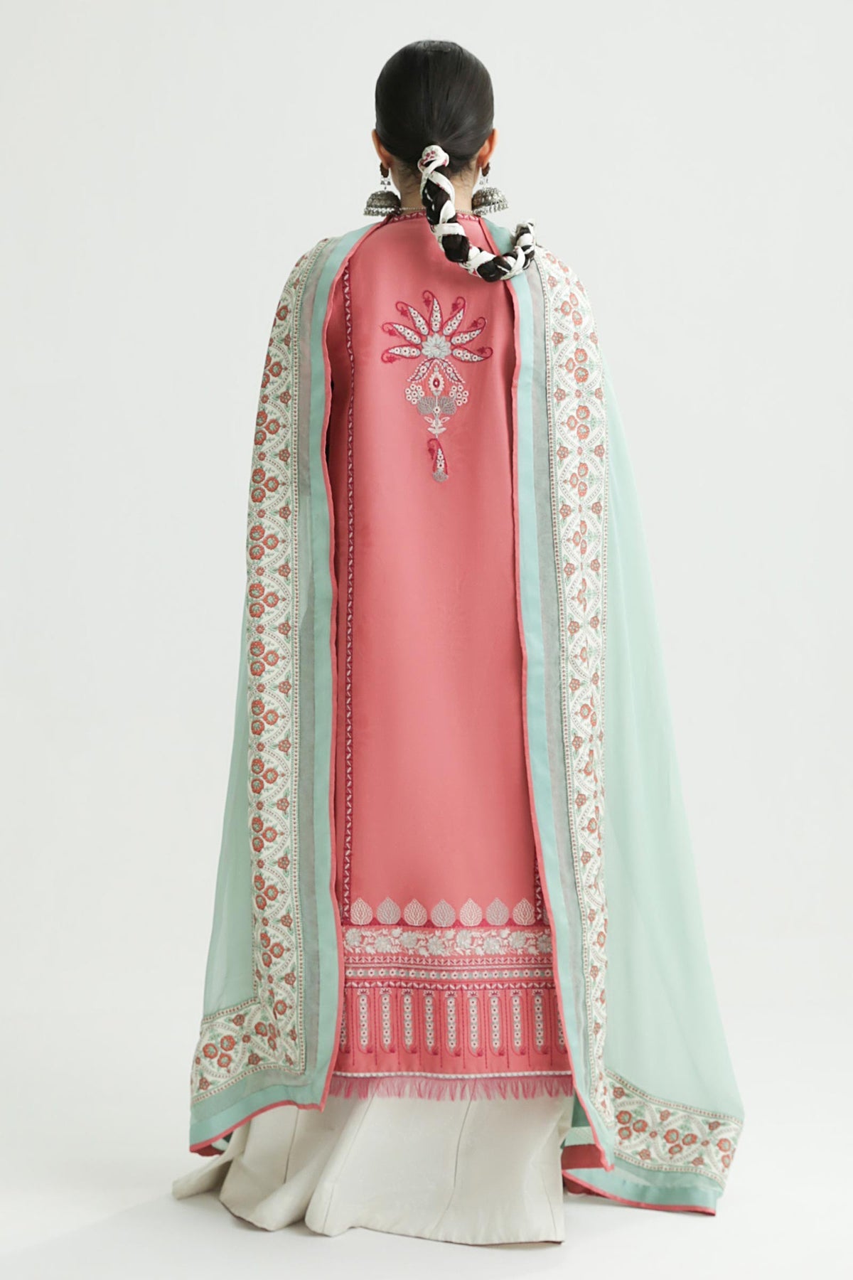 Sandal - 10B | Zara Shahjahan | Luxury Lawn 2024