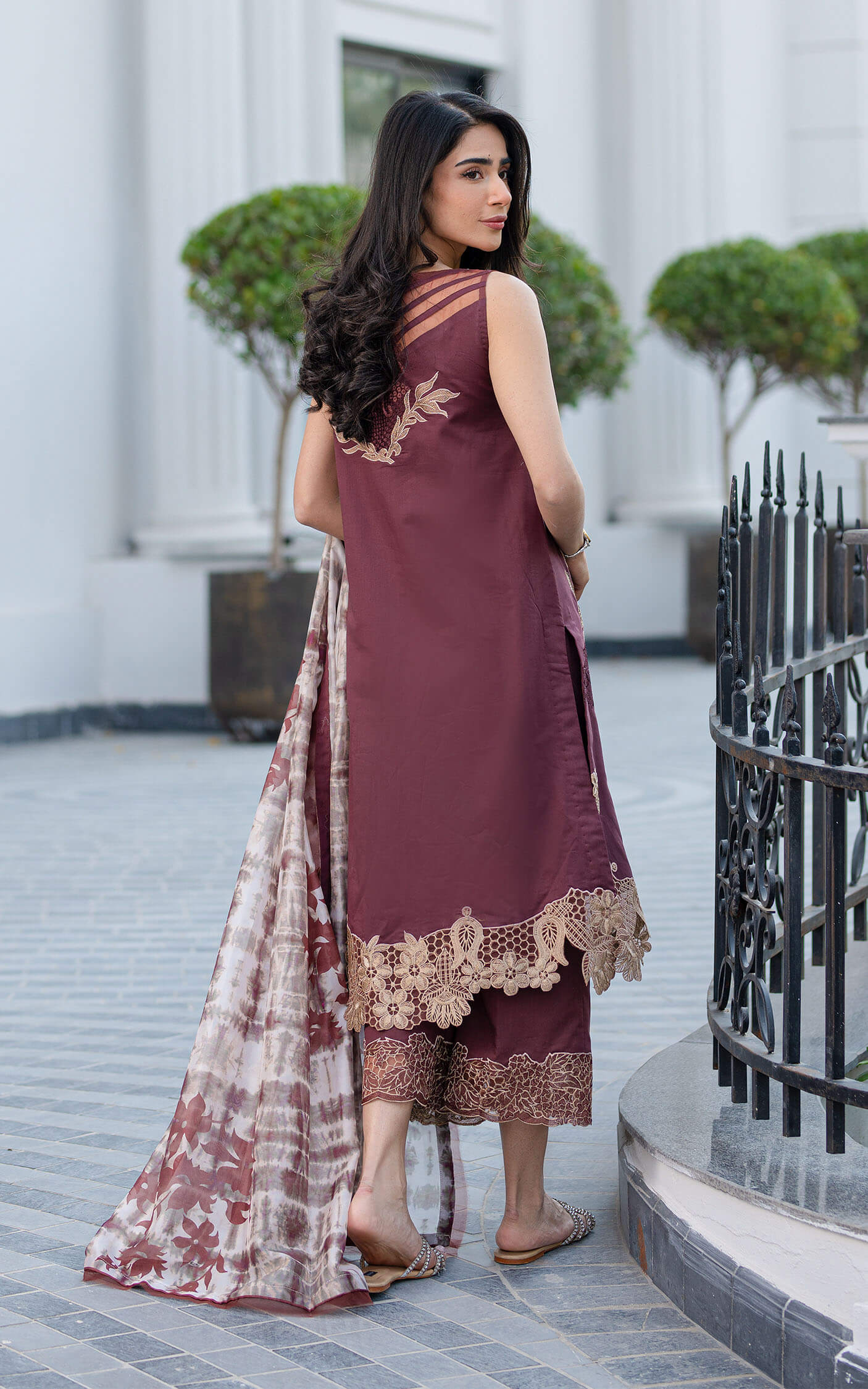 SHEEN (RR-04) | Asifa & Nabeel | Rosemary and Ruffles Luxury Lawn 2024