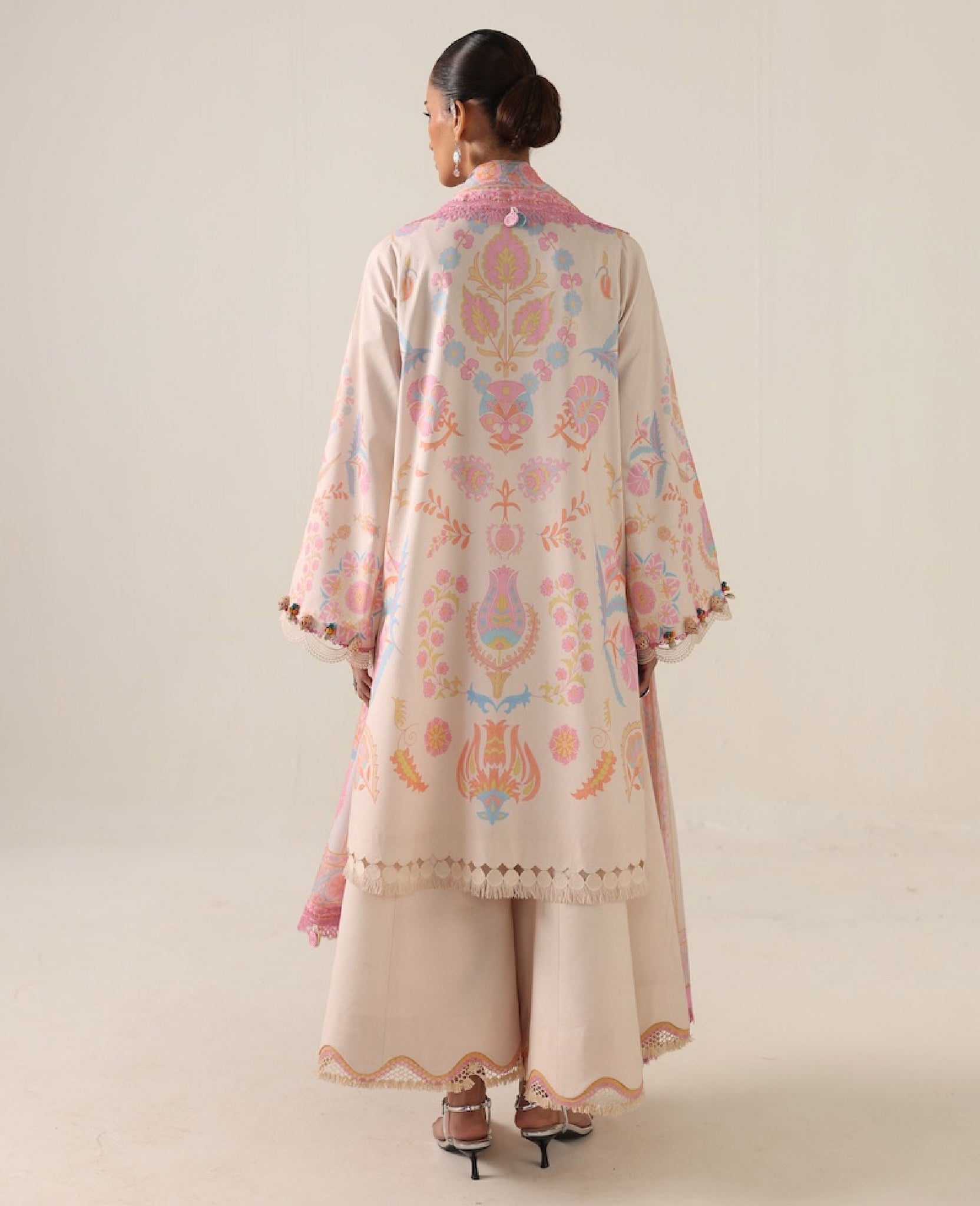 Liana | Republic Womenswear | Neoma Summer Prints Collection 2026