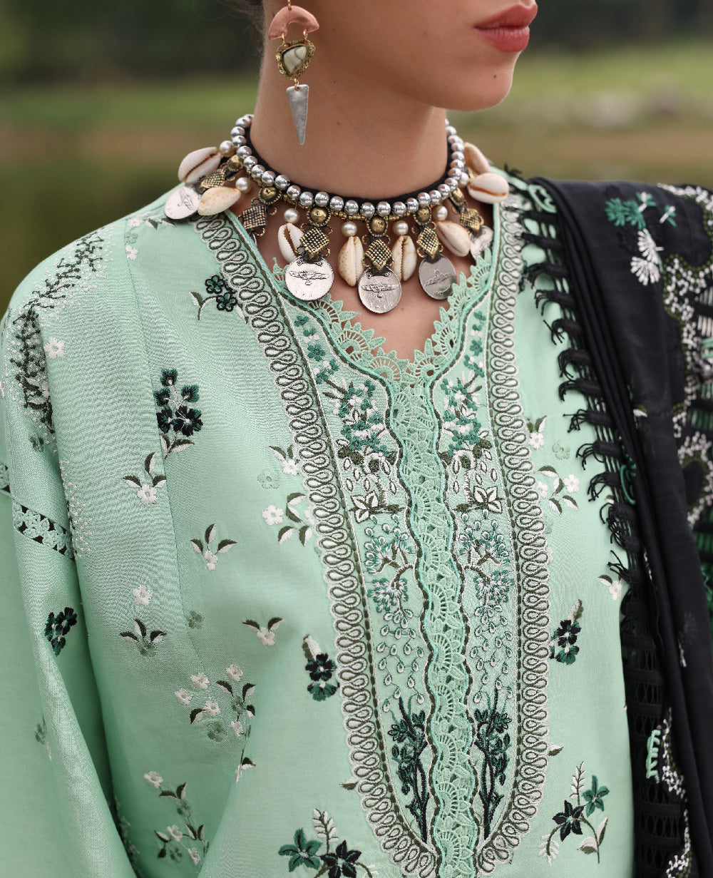 Sereya | Republic Womenswear | Lilas Summer Lawn Collection 2026