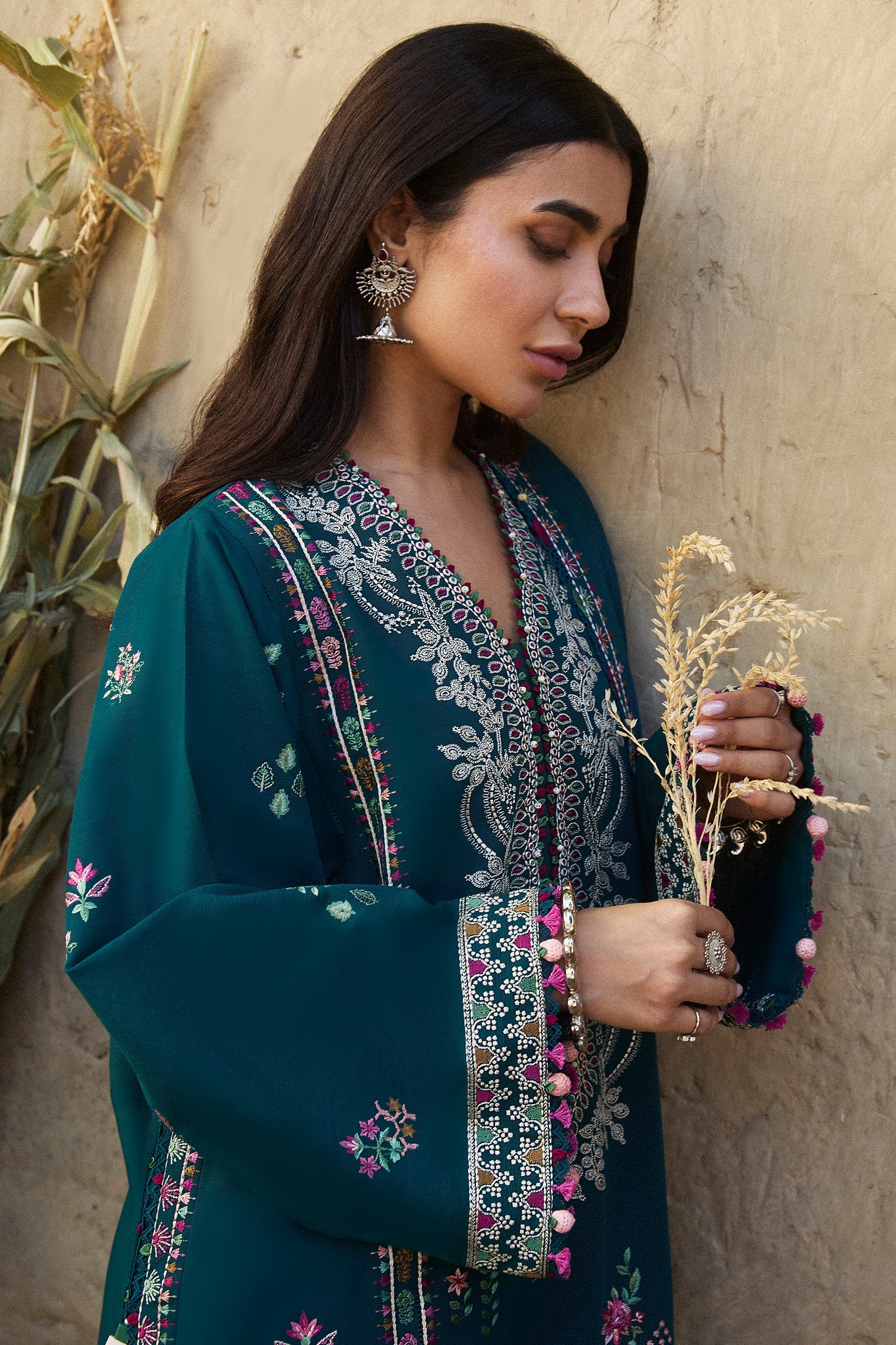 ZUMAR (ZW24-05) | Zaha | Winter Collection 2024
