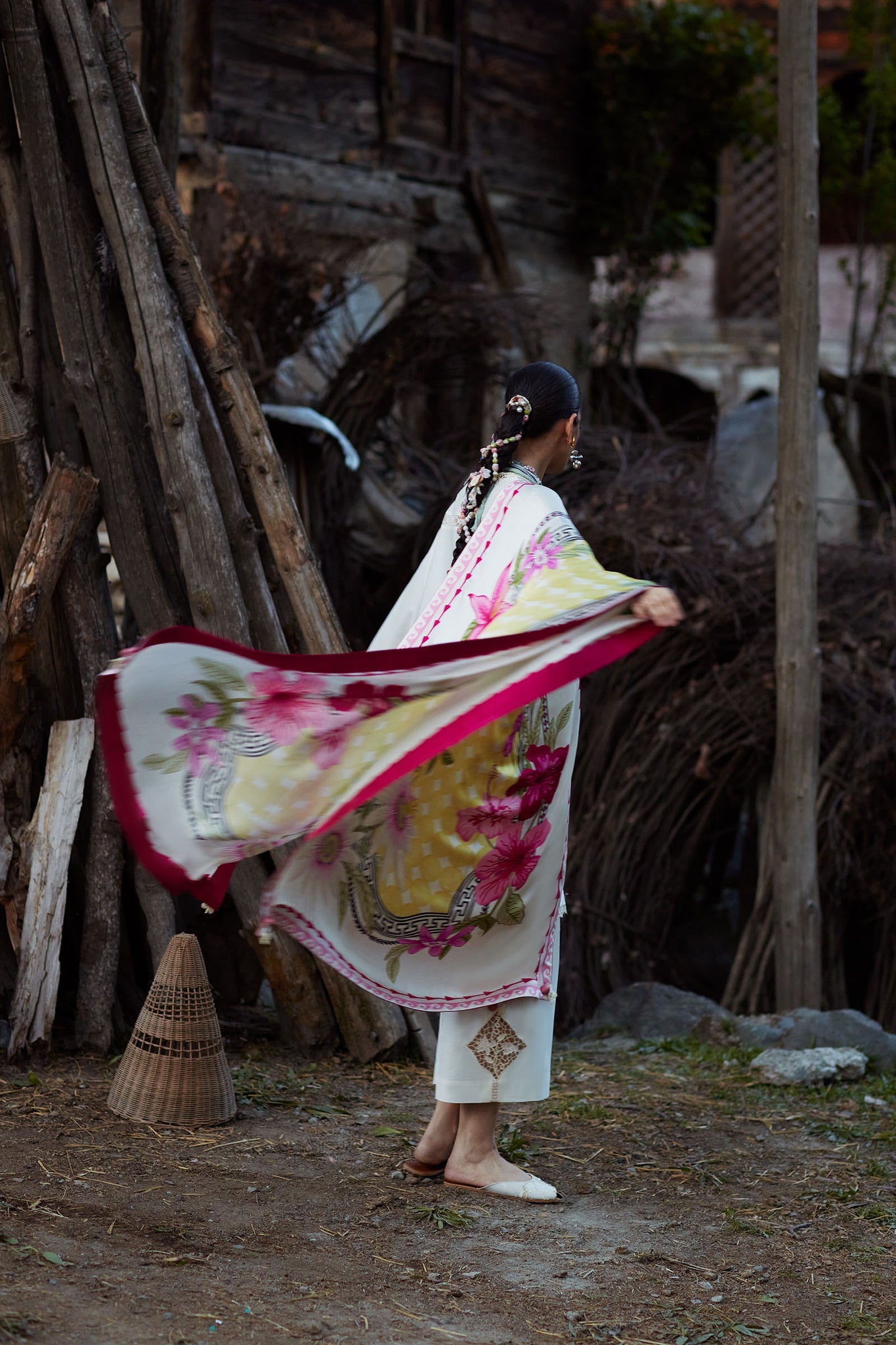 ZÉRIN (EL26-11 B) | Elan | Kashmee Luxury Lawn Collection 2026
