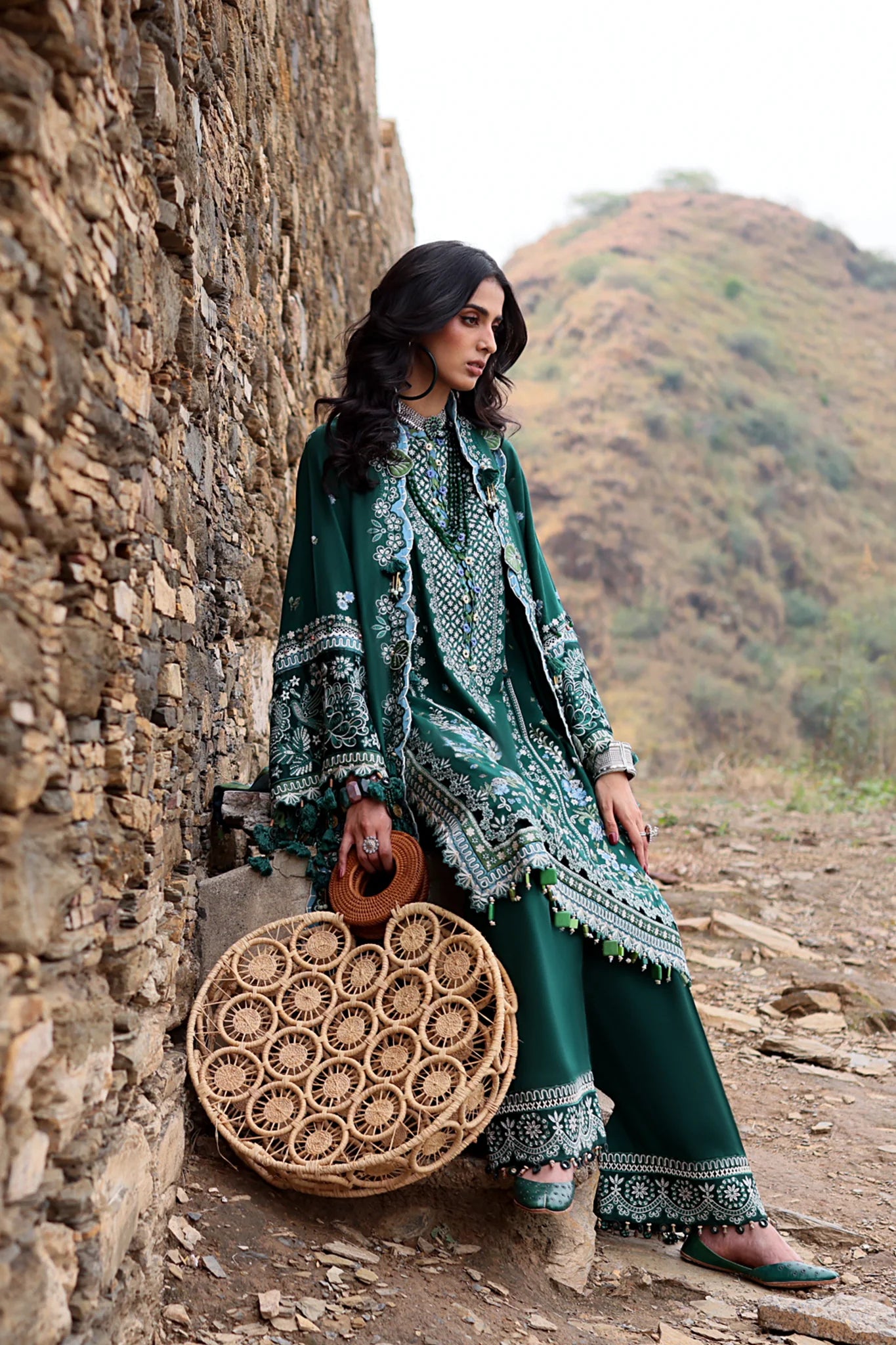EVANIA (EW24-08) | Elan | Winter Collection 2024