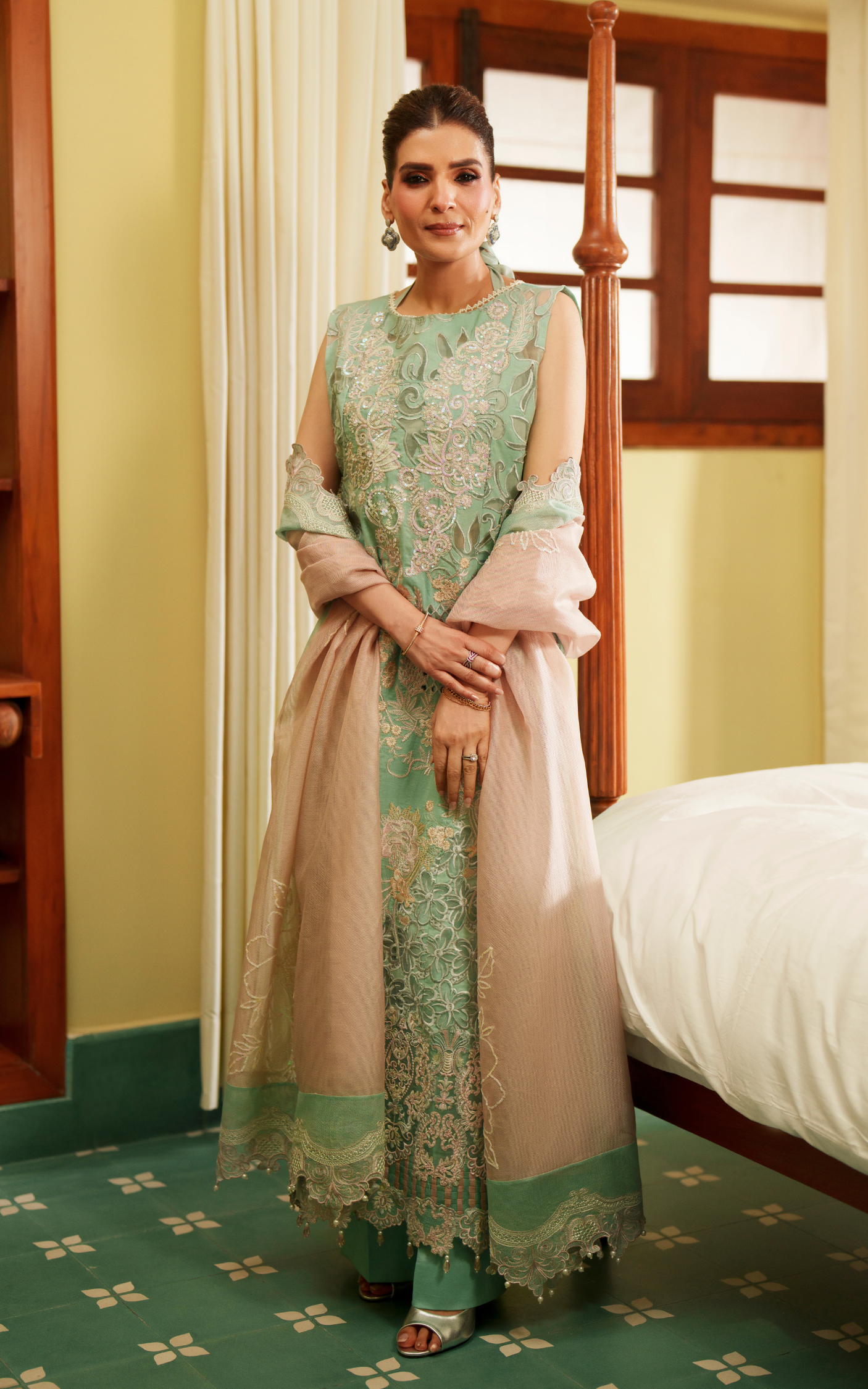 The Visionary VUL26-06 | Asifa and Nabeela | Versa Luxury Lawn Collection 2026