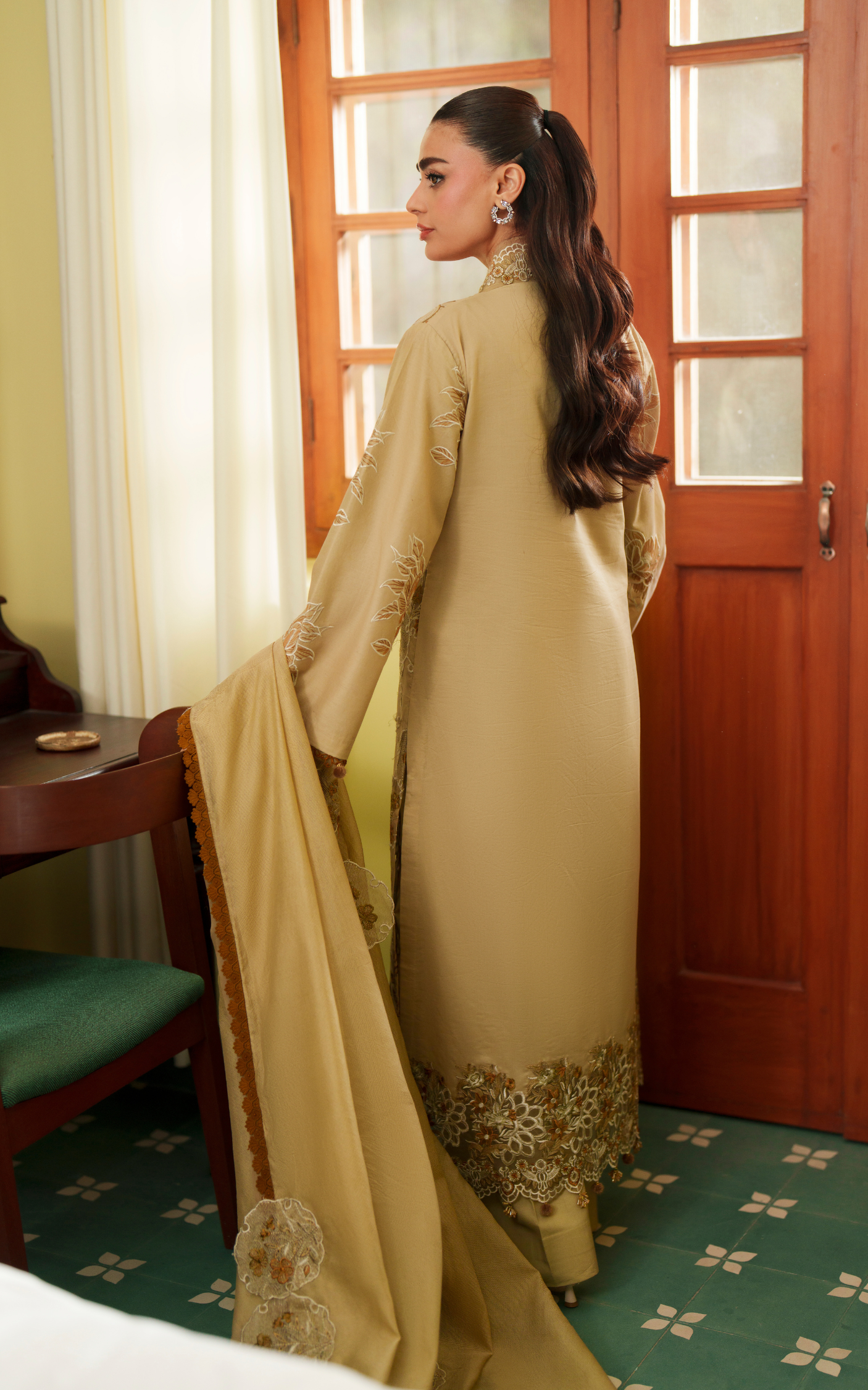 Urban Serenity VUL26-09 | Asifa and Nabeela | Versa Luxury Lawn Collection 2026 