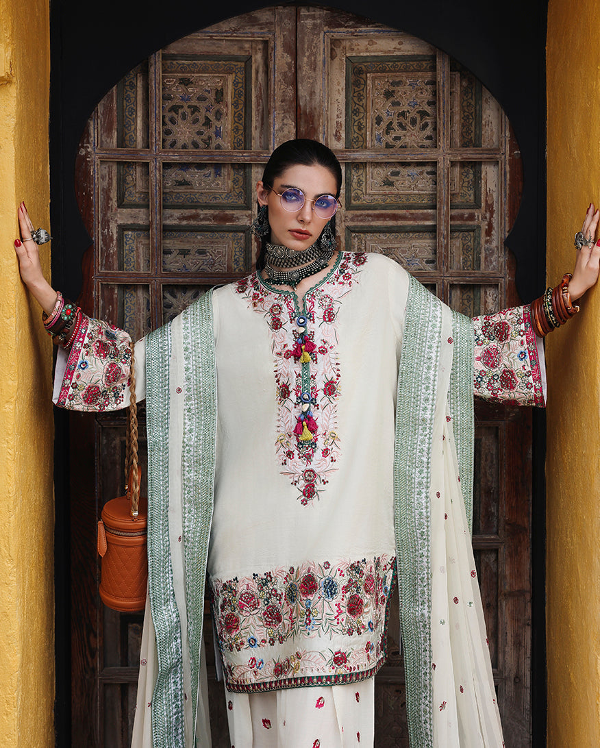 Vivienne Rose | Mushq | Nuvera Raw Silk Collection 2026