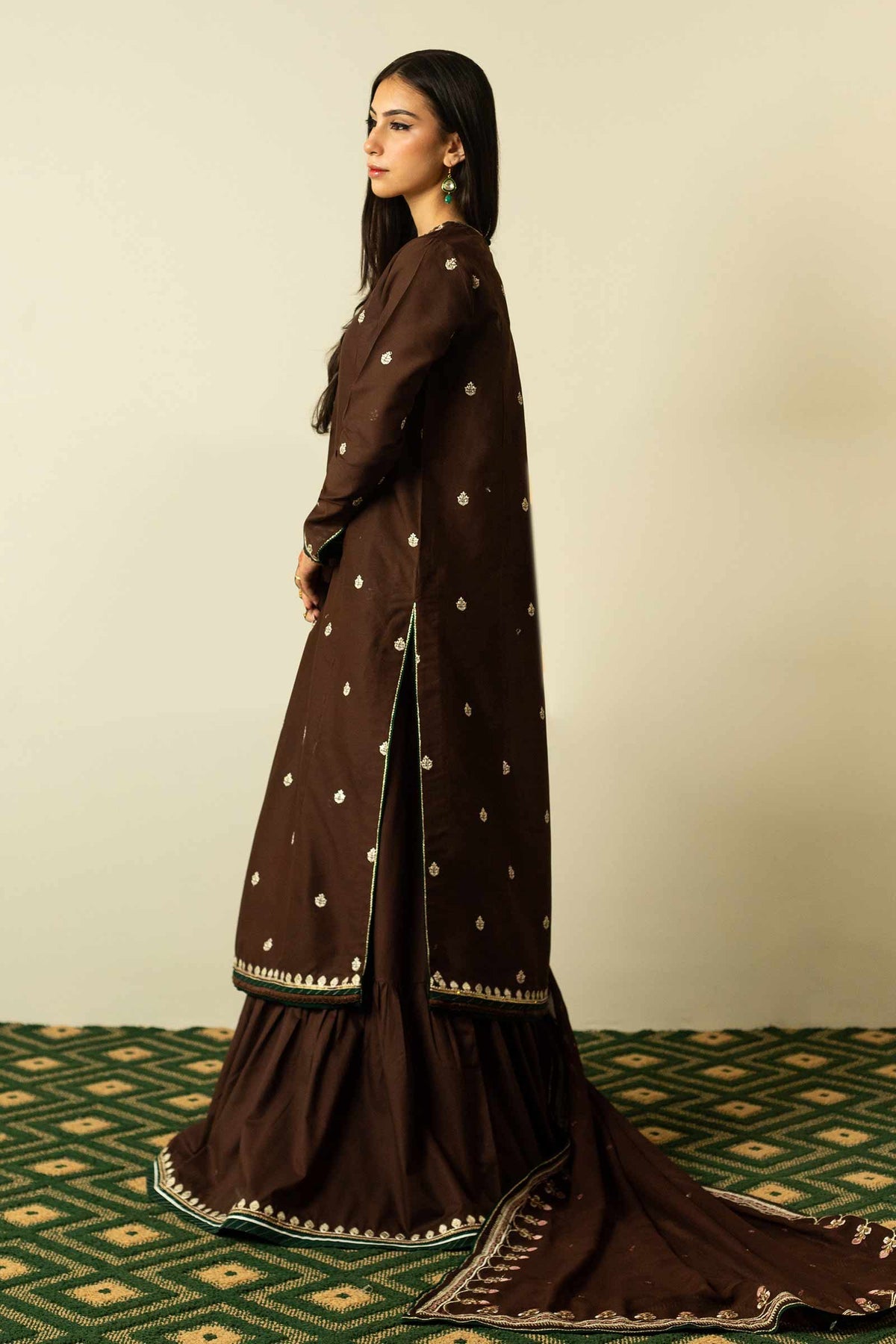 D-4 |  Zara Shahjahan | Luxury Lawn Volume 2 2023