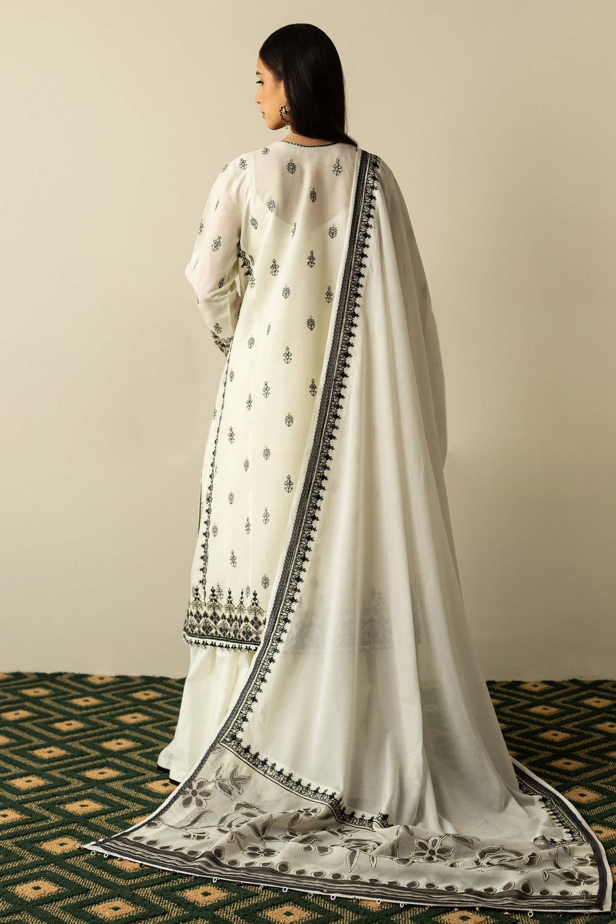 D-5 |  Zara Shahjahan | Luxury Lawn Volume 2 2023
