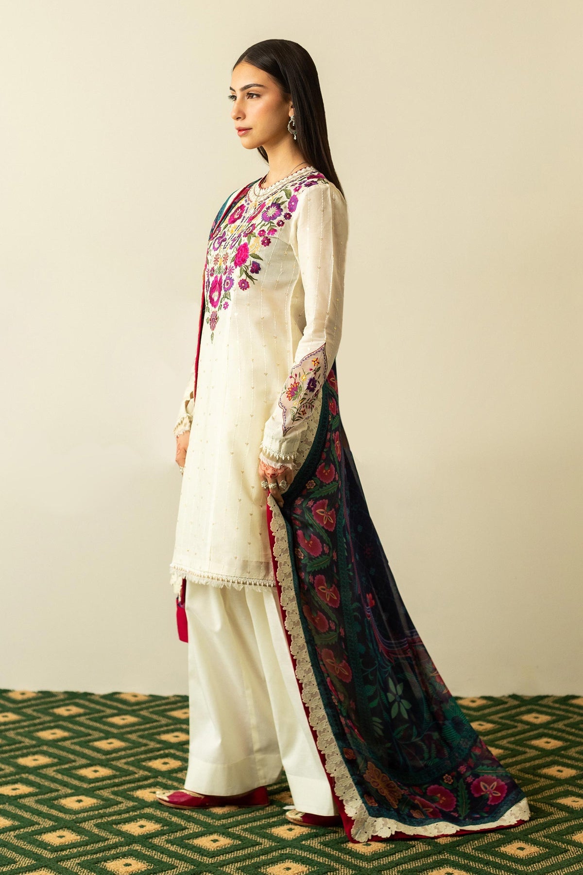 D-8 |  Zara Shahjahan | Luxury Lawn Volume 2 2023