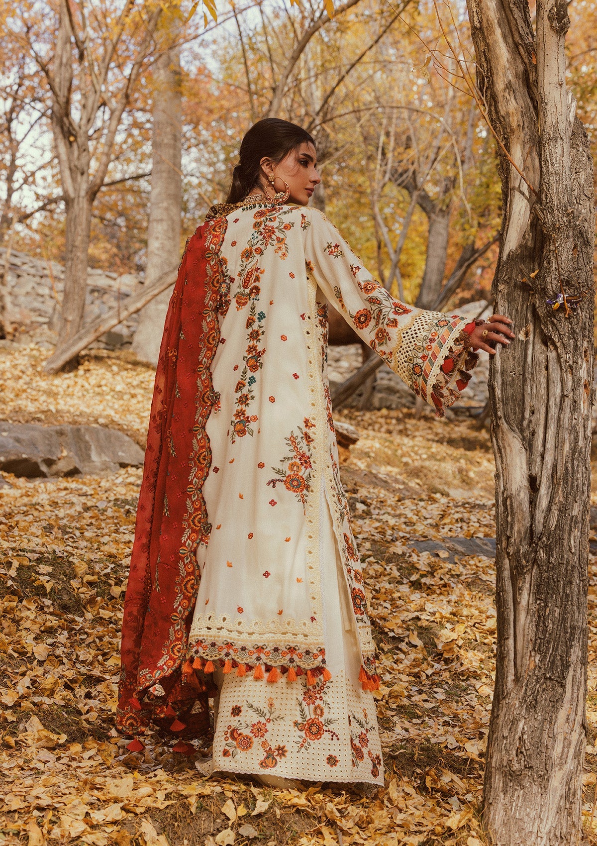 A2607 | AIK Atelier | Luxury Lawn Collection 2026
