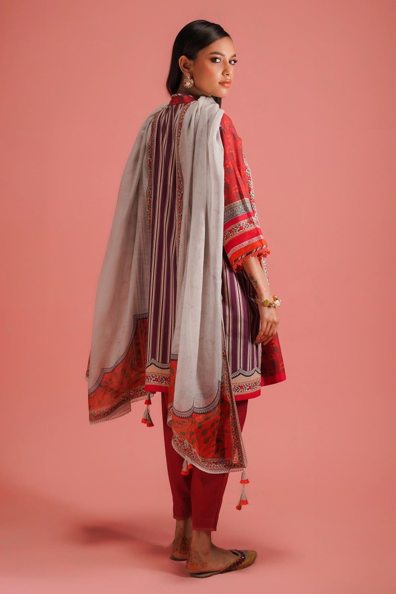 17A | Sana Safinaz | Mahay Summer lawn'23