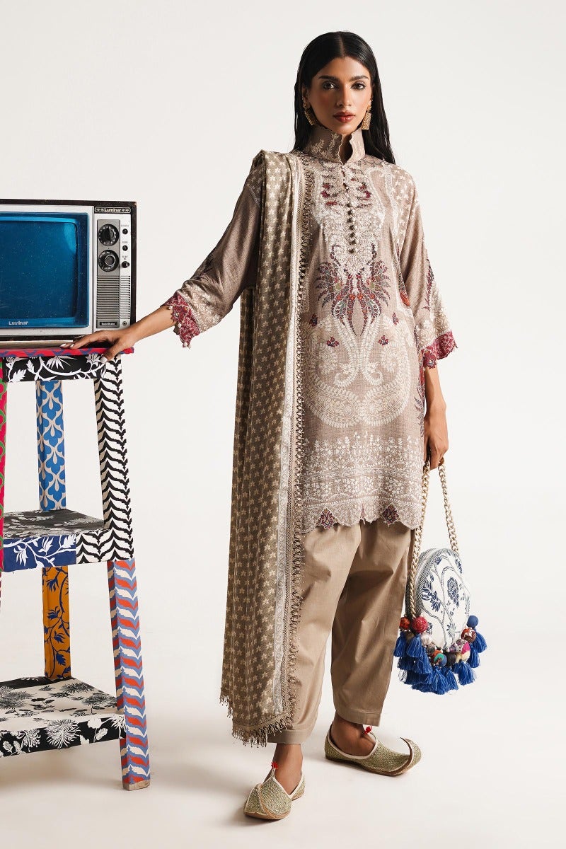H232-010A-DB | Sana Safinaz | Mahay Winter 2023