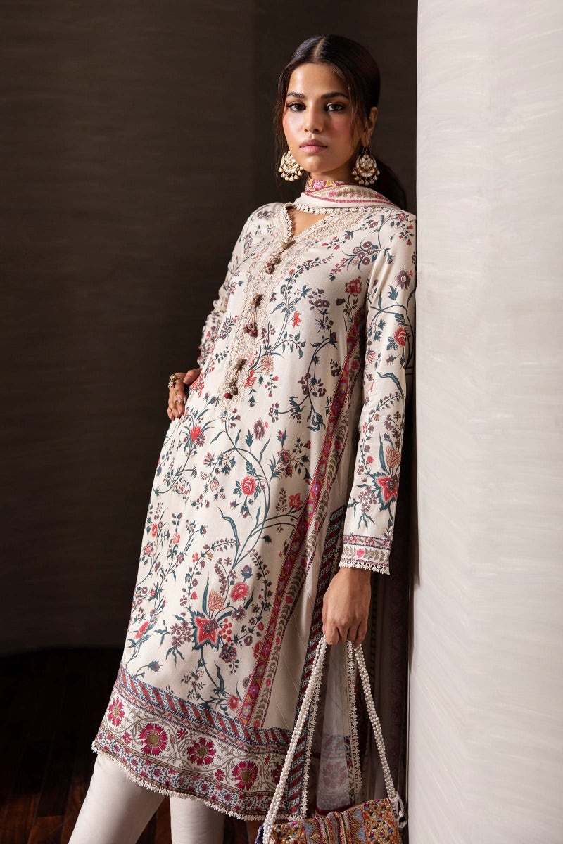 H232-011A-DC | Sana Safinaz | Mahay Winter 2023