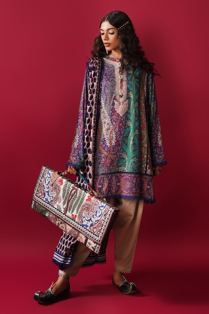 H232-014B-DC | Sana Safinaz | Mahay Winter 2023