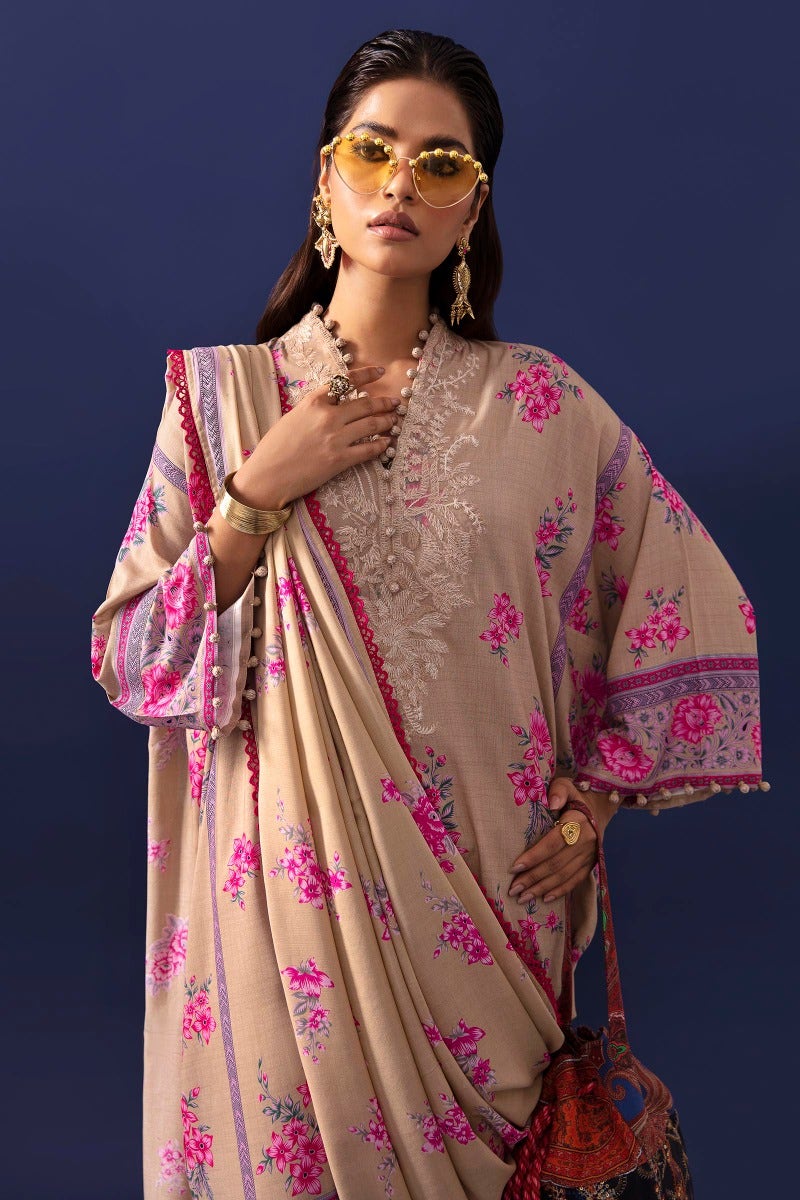H232-015A-DC | Sana Safinaz | Mahay Winter 2023
