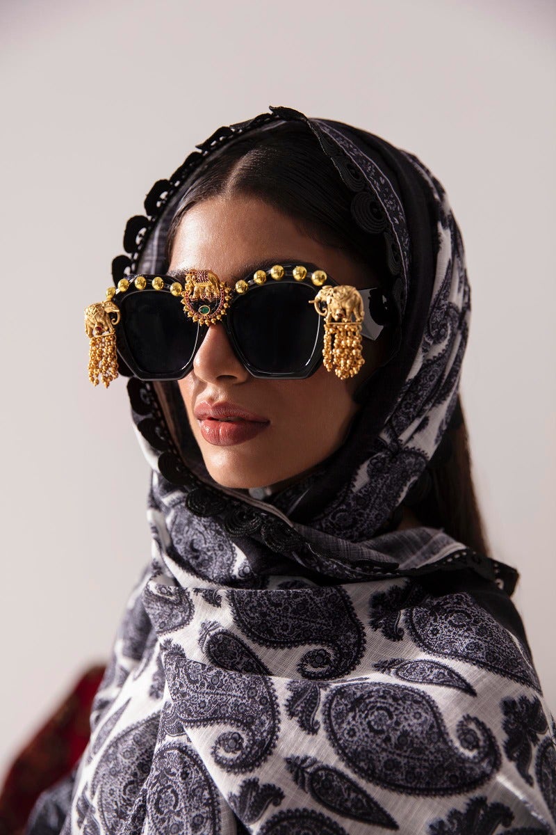 H232-016A-Q | Sana Safinaz | Mahay Winter 2023