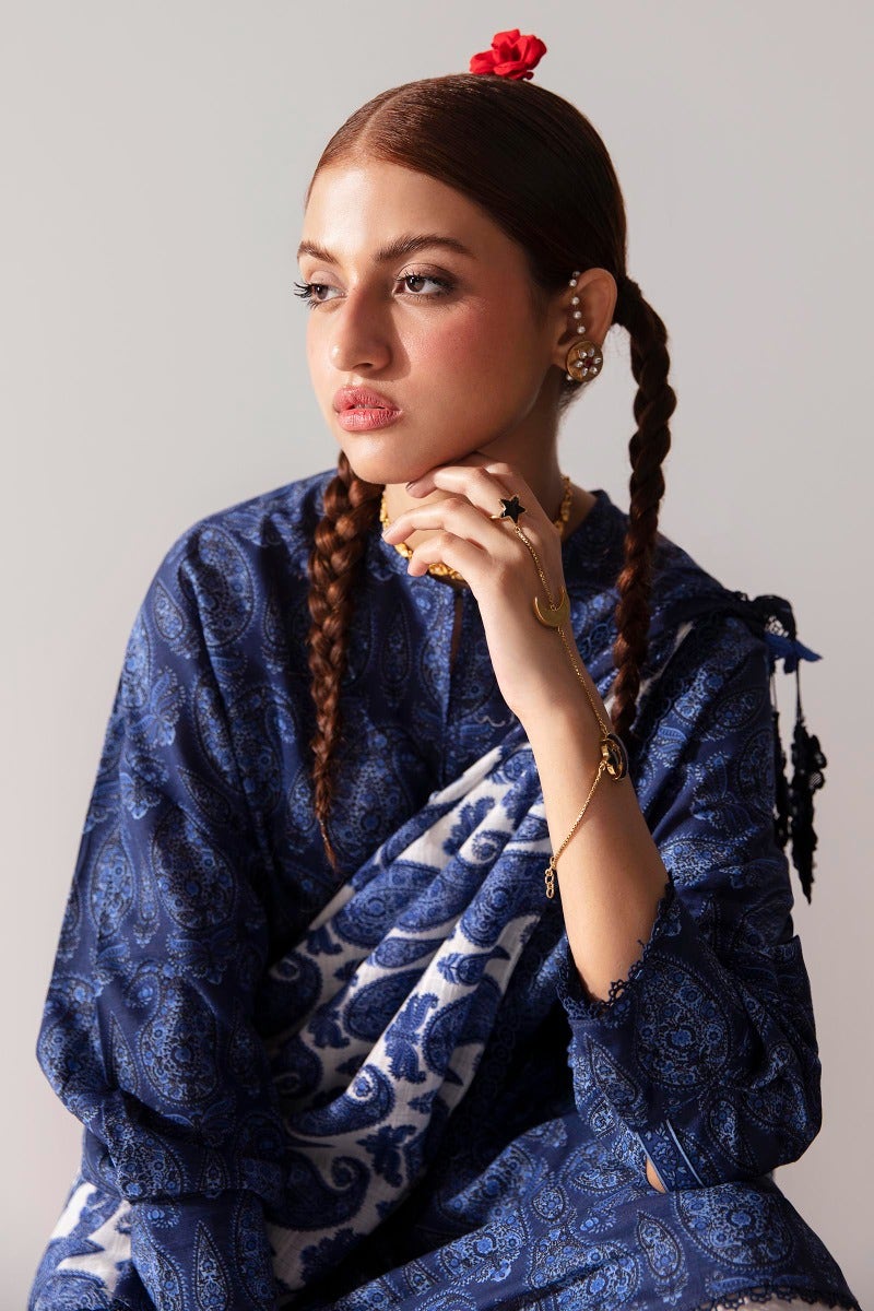 H232-016B-Q | Sana Safinaz | Mahay Winter 2023