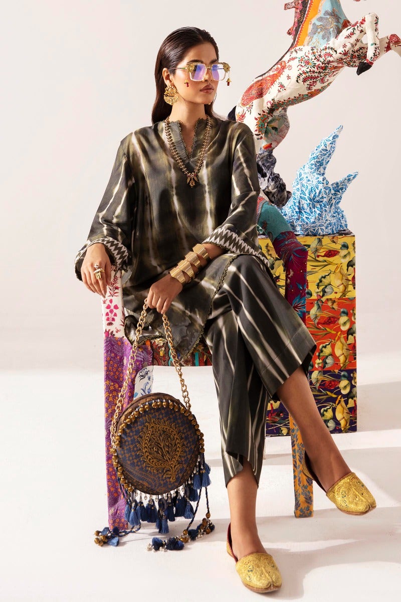 H232-021A-C | Sana Safinaz | Mahay Winter 2023