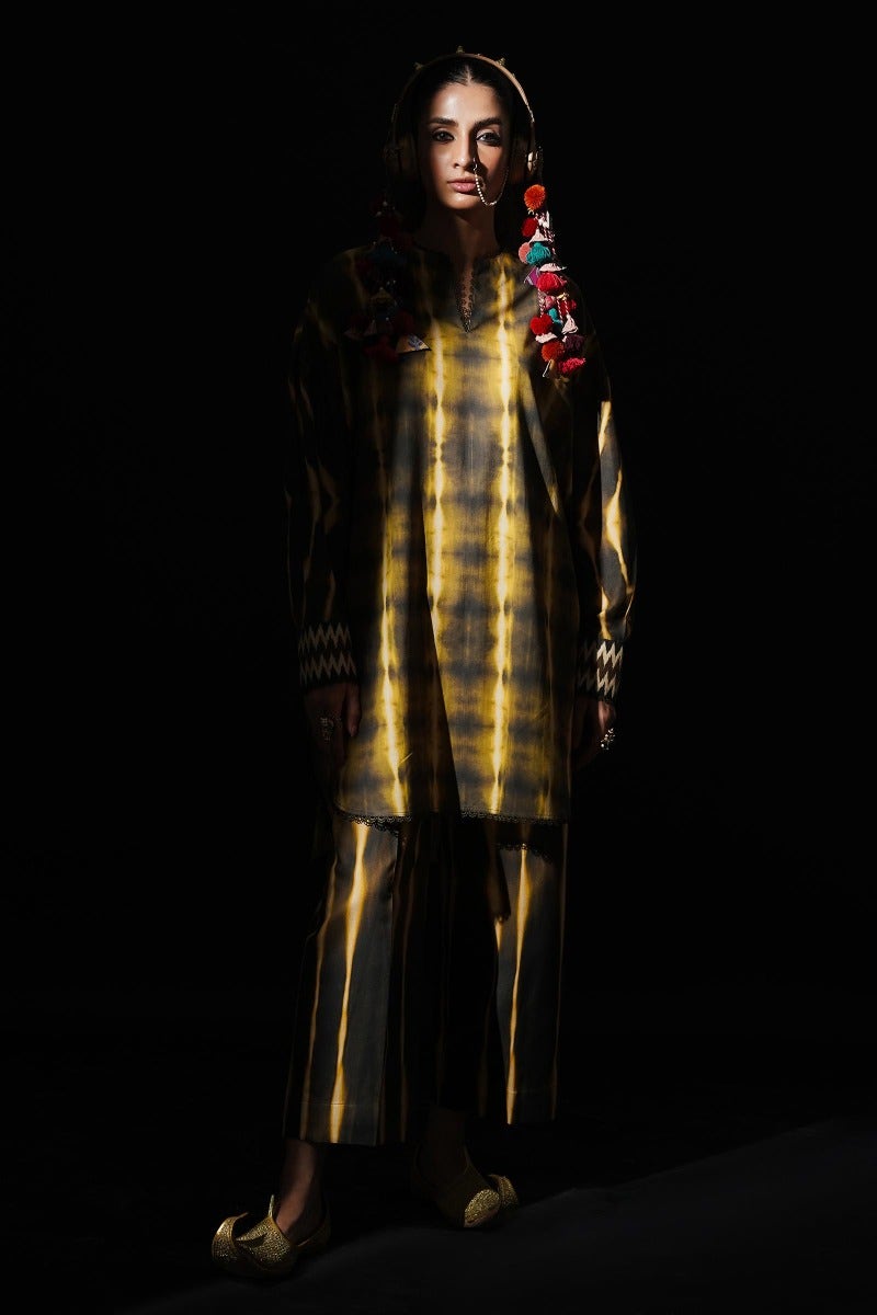 H232-021B-C | Sana Safinaz | Mahay Winter 2023