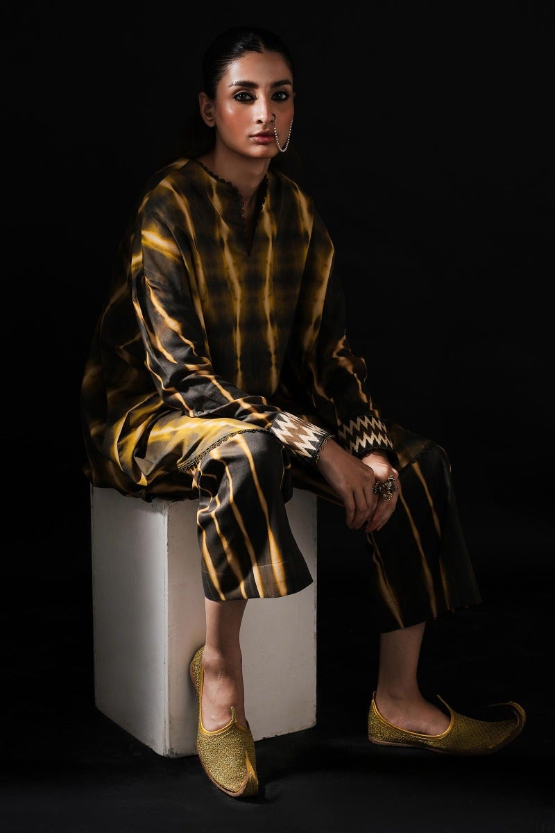 H232-021B-C | Sana Safinaz | Mahay Winter 2023