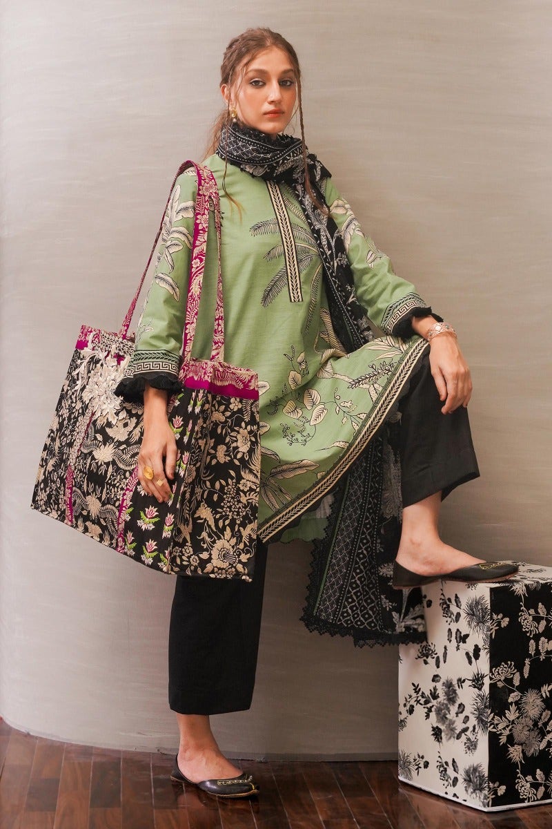 H232-022B-Q | Sana Safinaz | Mahay Winter 2023