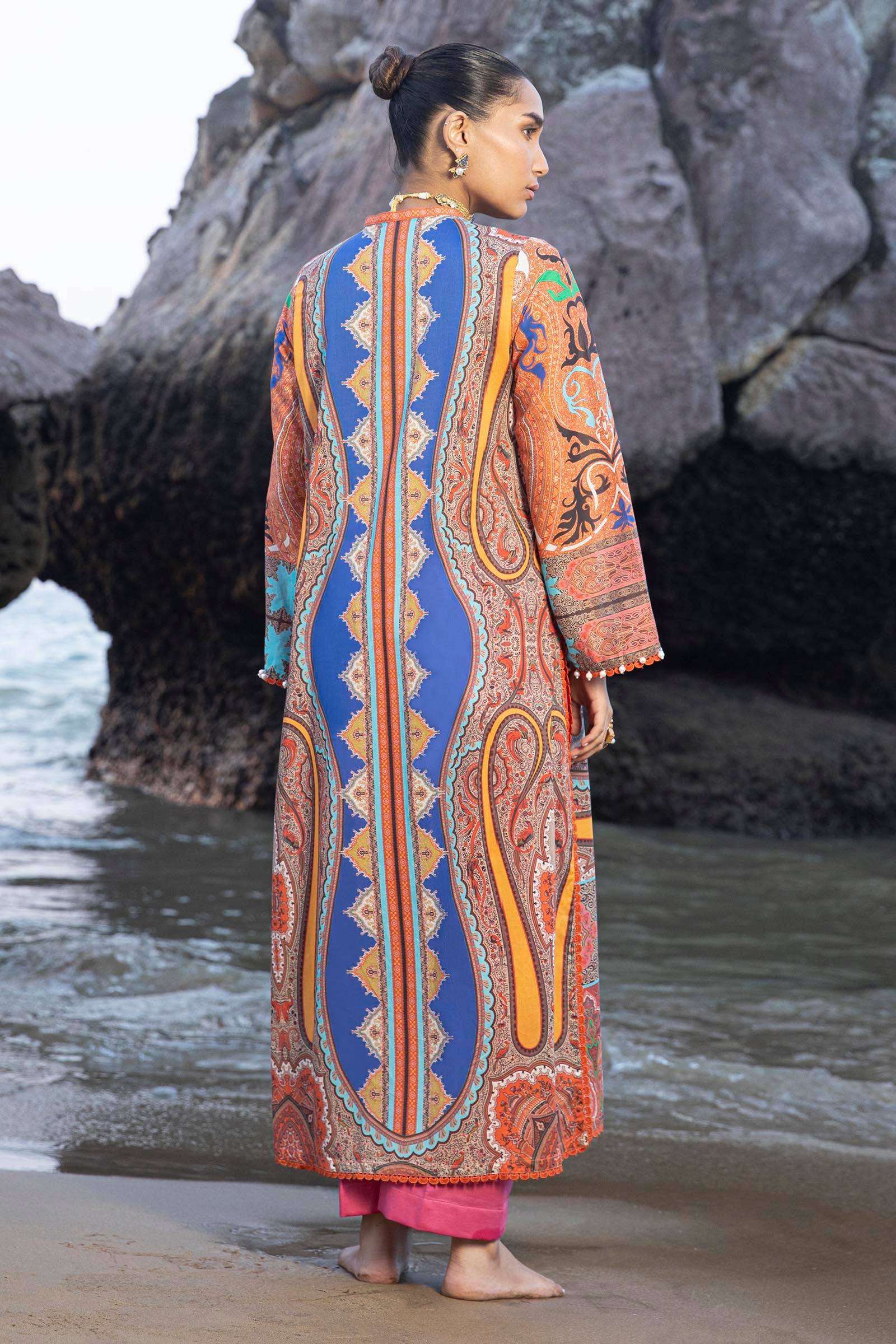 H241-012A-2C | Sana Safinaz | Mahay Spring Lawn 2024