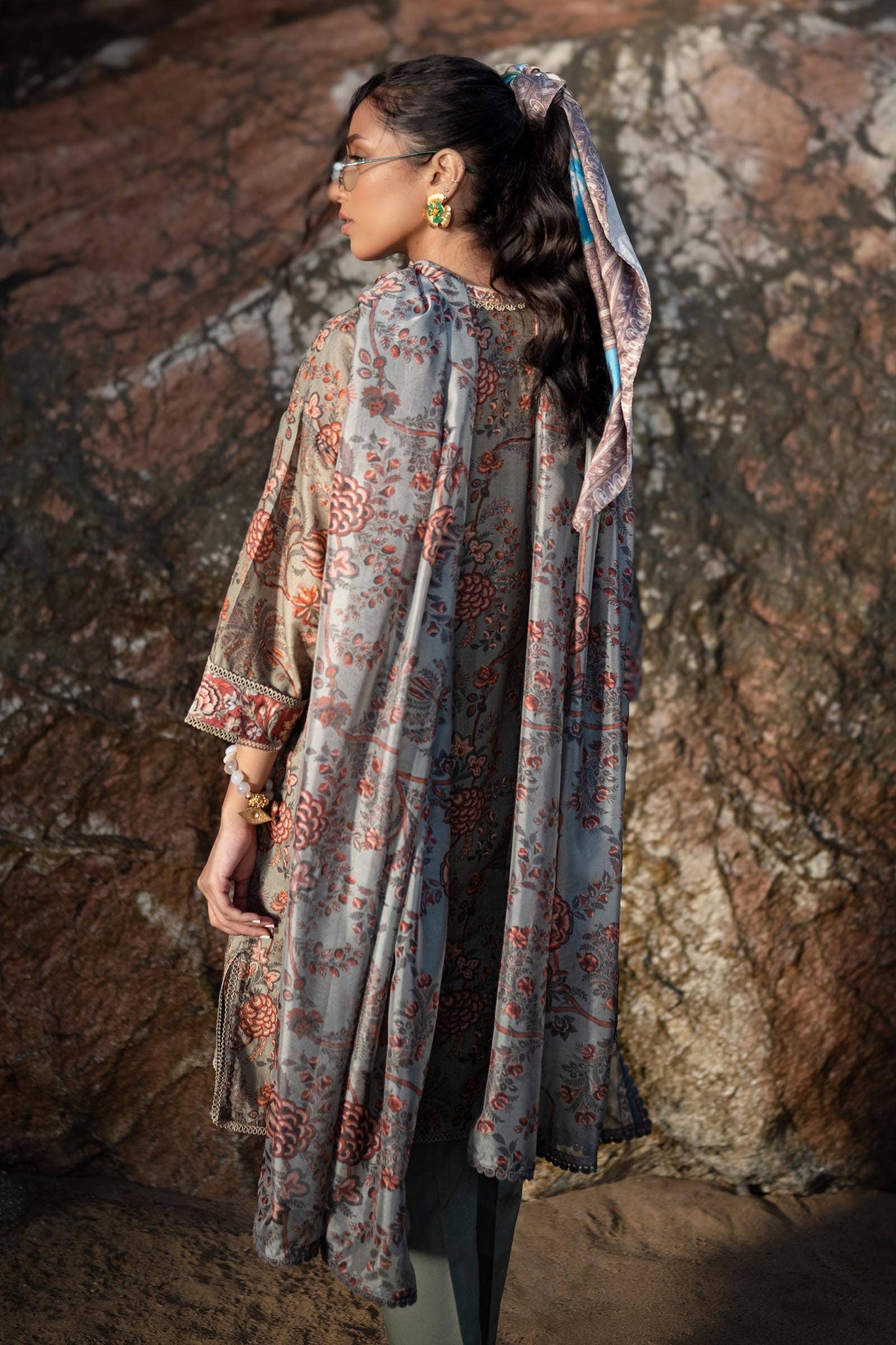 H241-016A-3CK | Sana Safinaz | Mahay Spring Lawn 2024