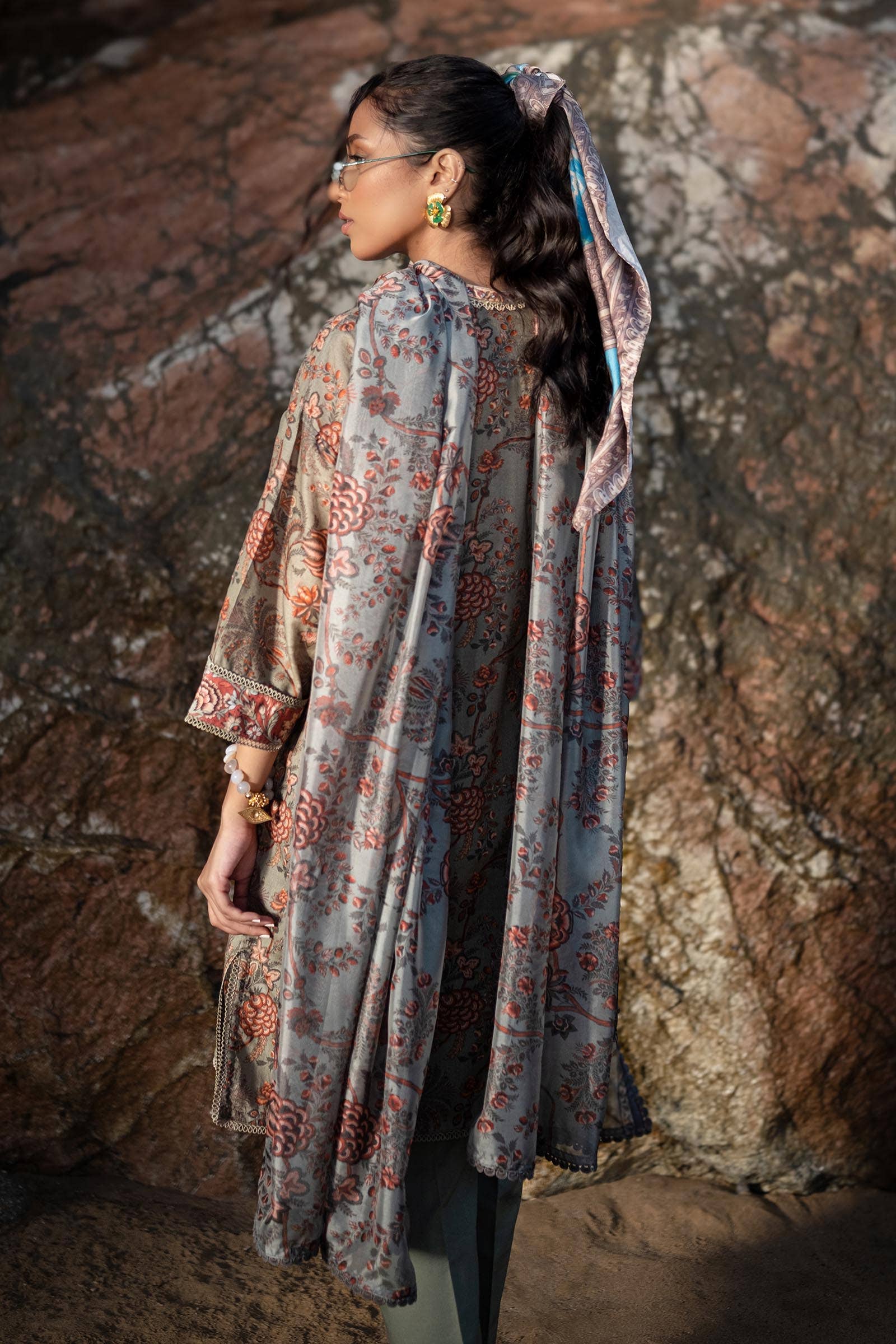 H241-016A-3CK | Sana Safinaz | Mahay Spring Lawn 2024