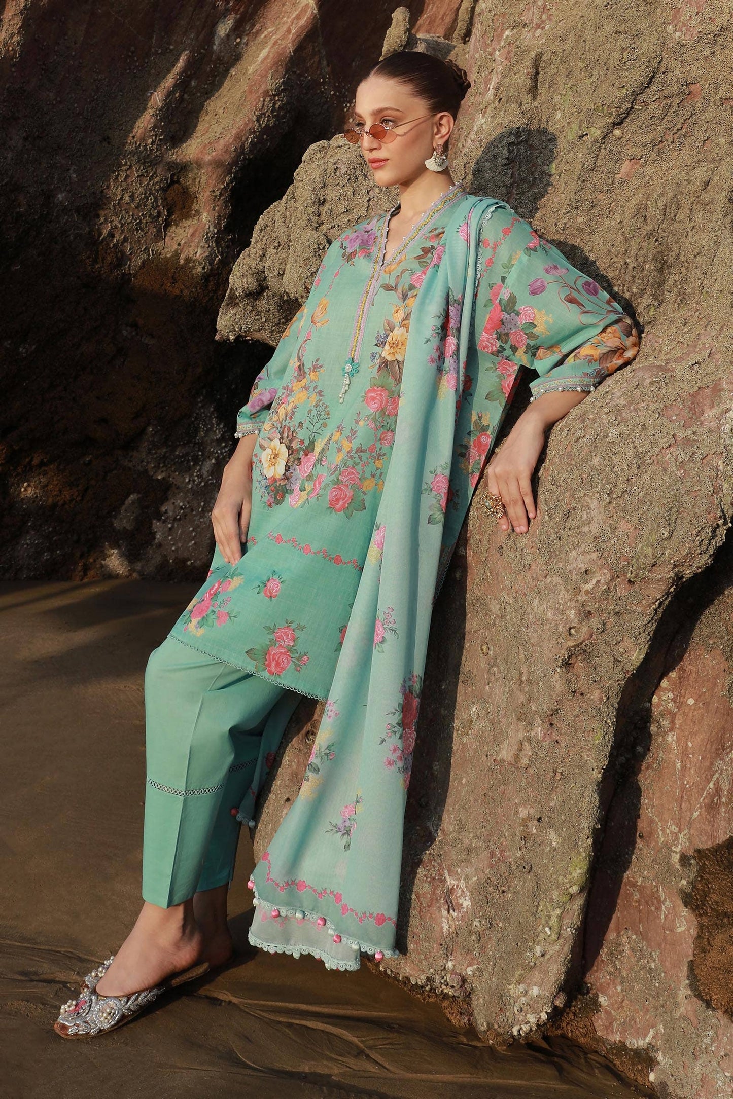 H241-026B-3CS | Sana Safinaz | Mahay Spring Lawn 2024