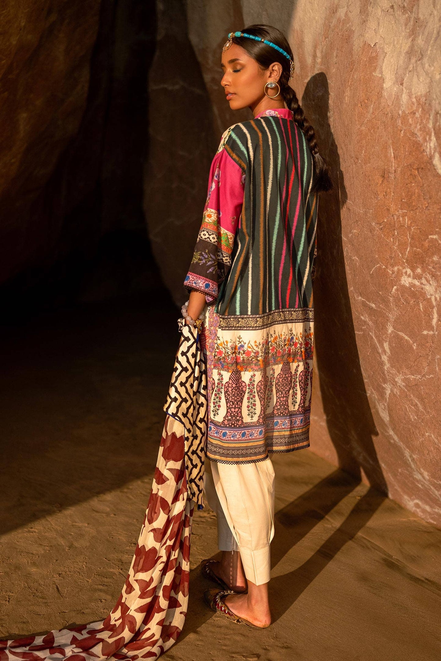 H241-027A-2I | Sana Safinaz | Mahay Spring Lawn 2024