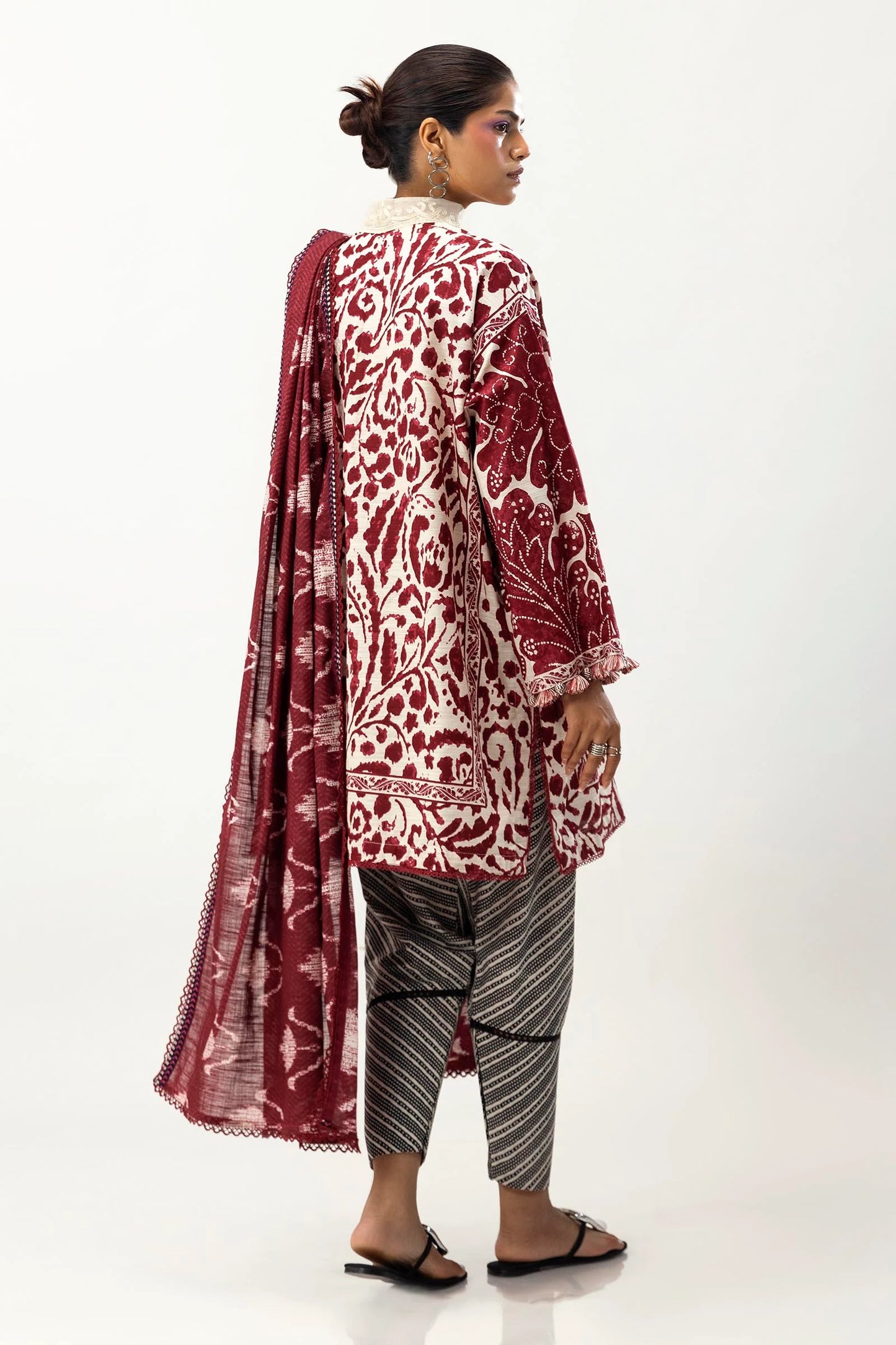 H243-018A-3CQ | Sana Safinaz | Mahay Winter Collection 2024