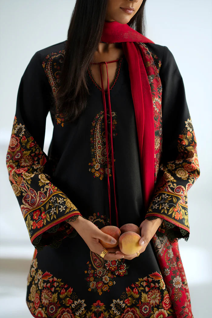 DRAMA QUEEN – JPU25-01 | Saira Rizwan | Joolie Prints Cambric Intermix Collection 2025