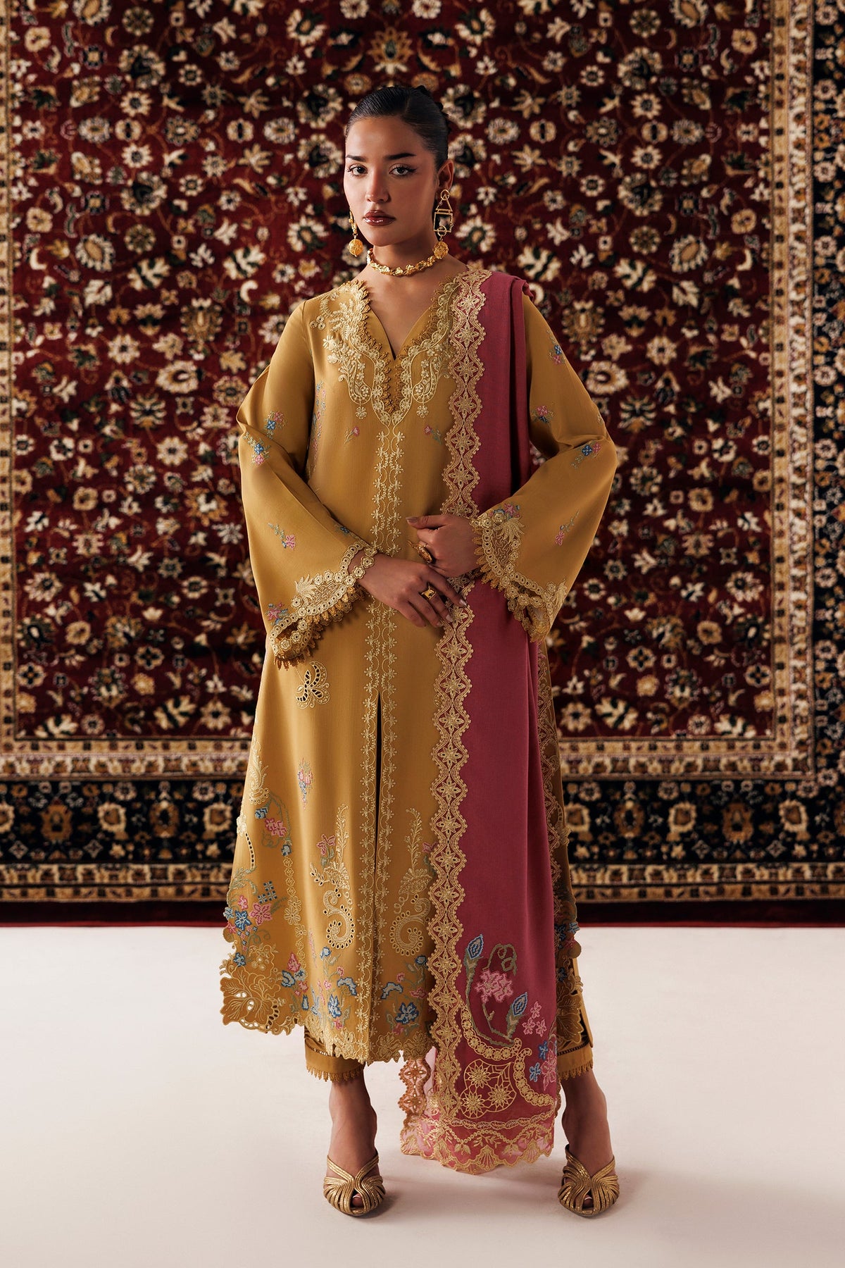 QLW-06 NYRA | Qalamkar | Qline Linen Collection 2026